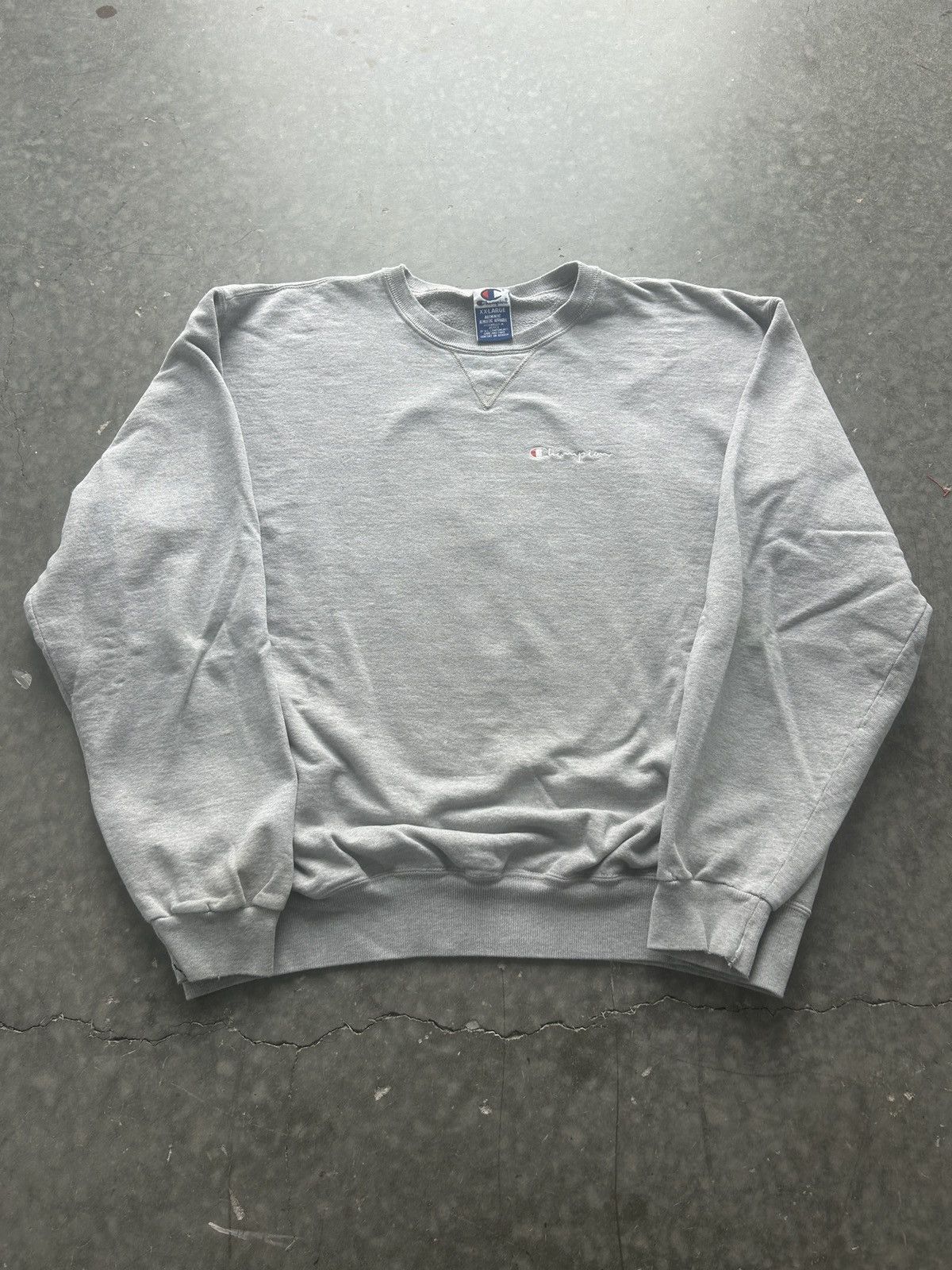Champion × Vintage Vintage 90s Champion Script Logo Crewneck Sweatshirt Size US XXL / EU 58 / 5 - 1 Thumbnail