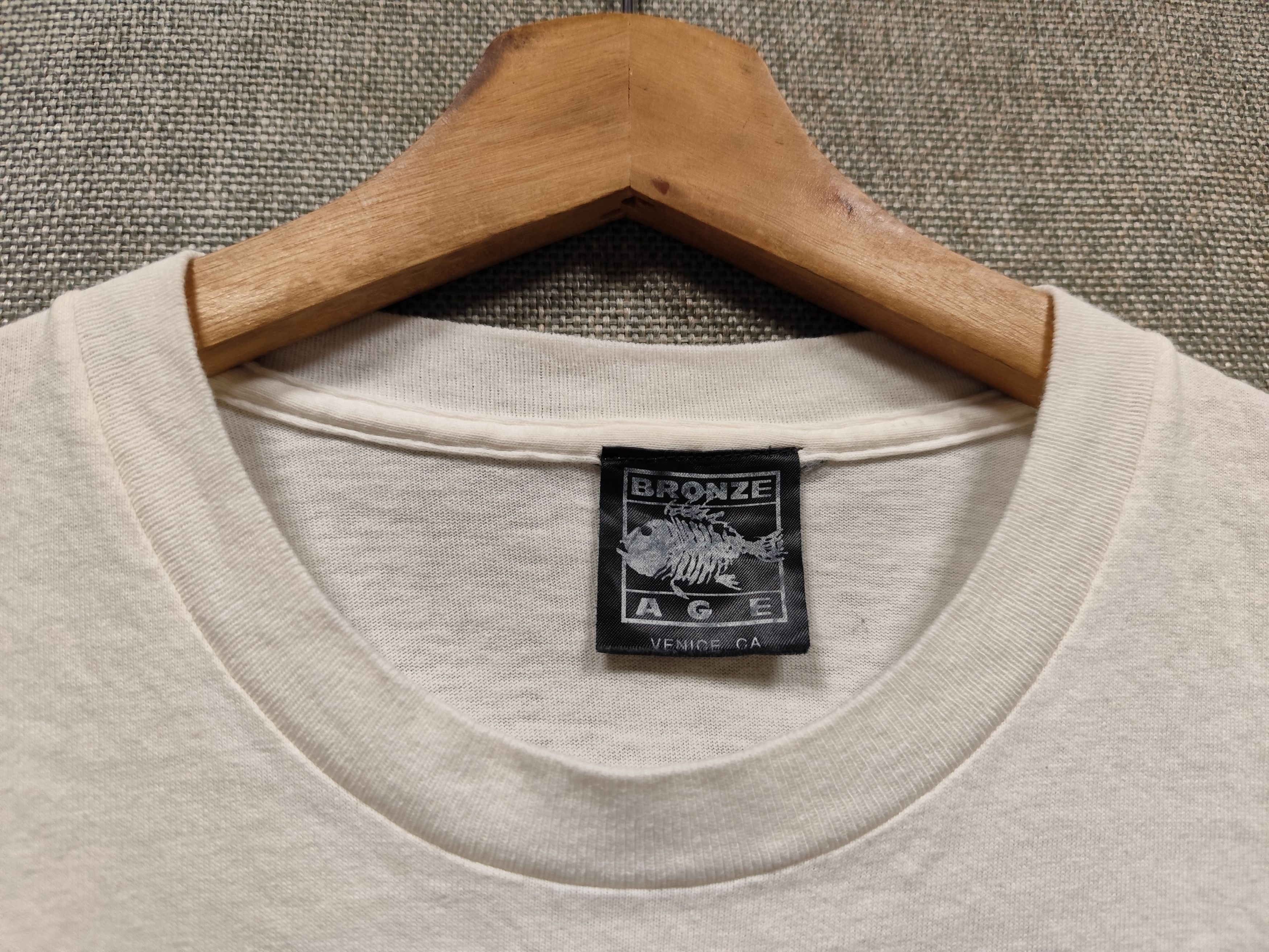 Vintage vintage 90s t shirt bronze age Size US S / EU 44-46 / 1 - 5 Thumbnail