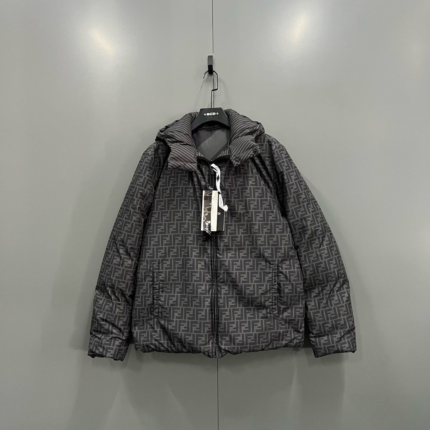 Fendi Fendi Light Jacket l Men Size US L / EU 52-54 / 3 - 1 Thumbnail
