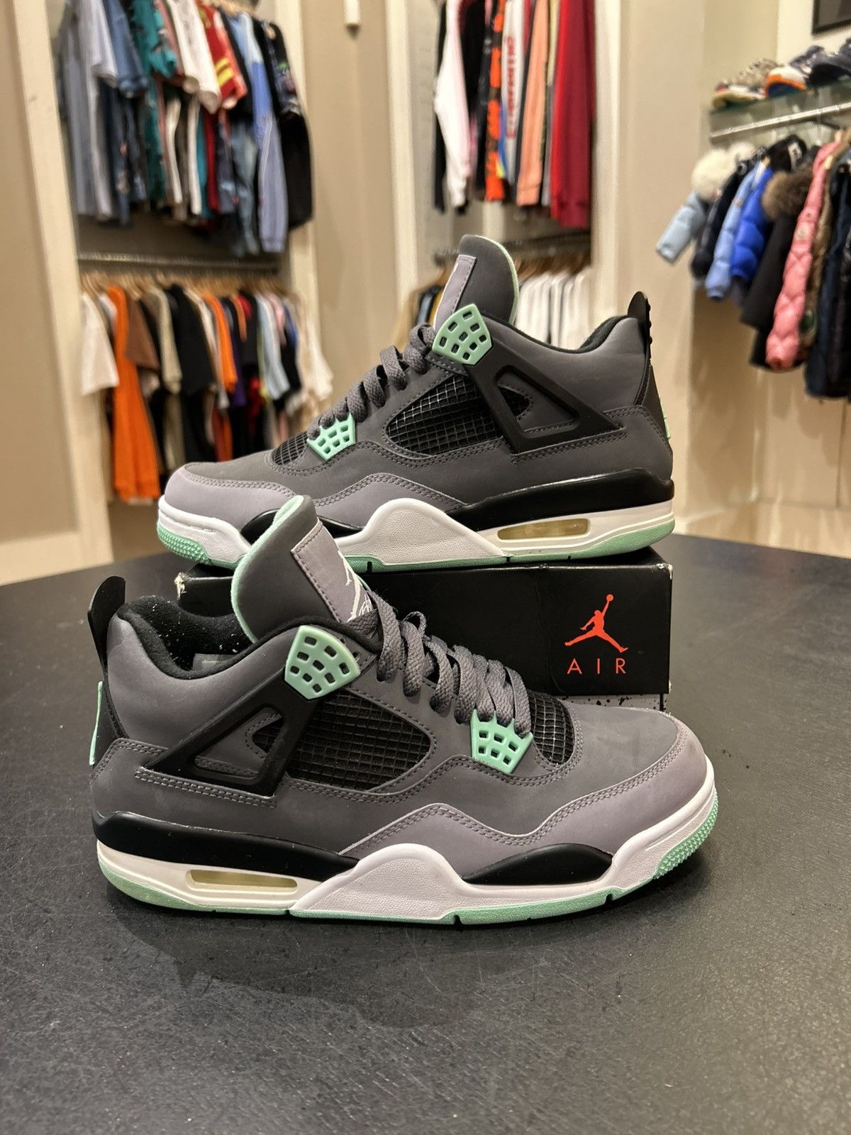 Jordan Brand Jordan 4 Retro ‘Green Glow’ Size US 8 / EU 41 - 1 Thumbnail