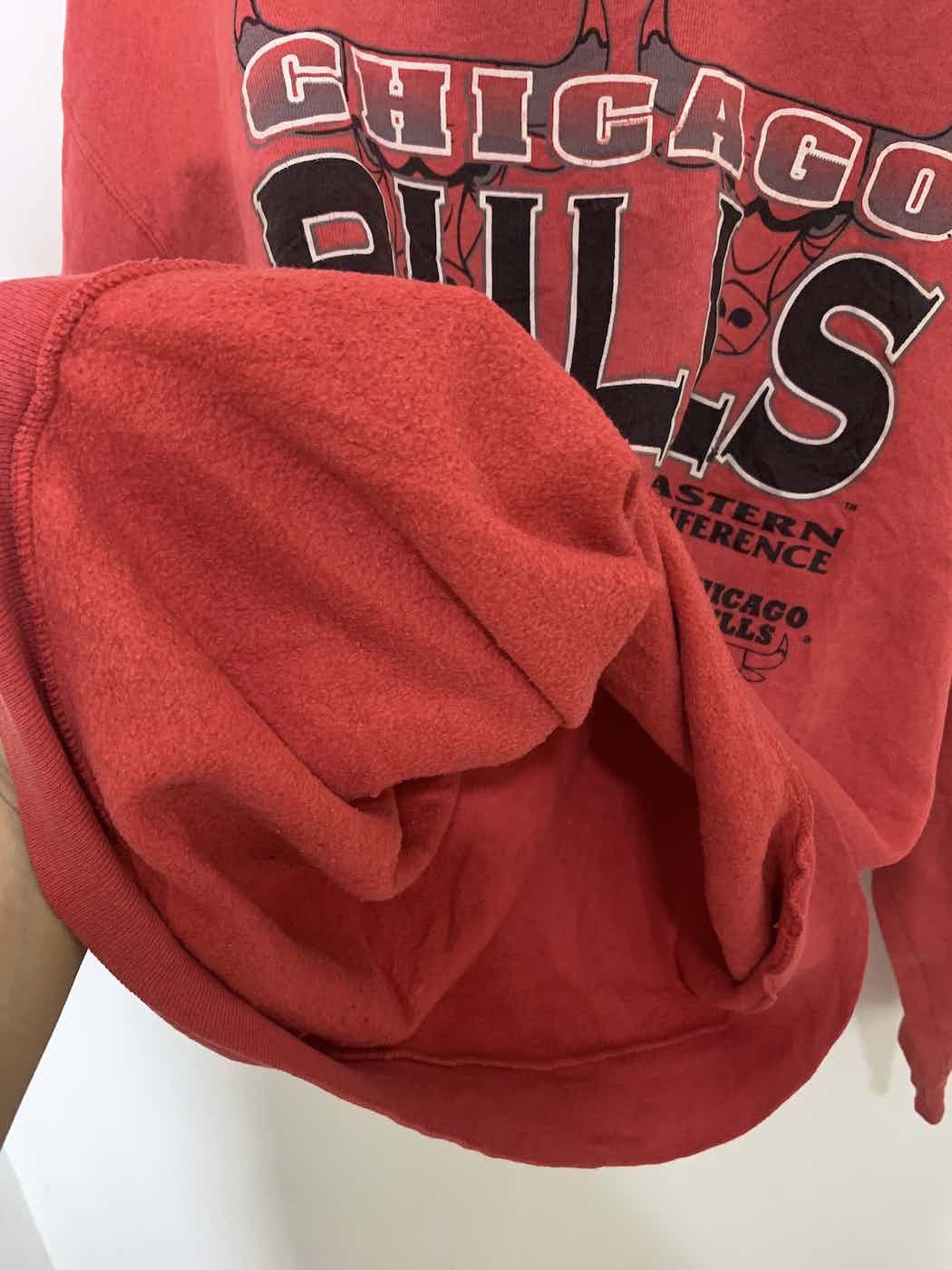 NBA × Vintage Vintage Sun faded NBA Chicago Bulls sweatshirt Size US L / EU 52-54 / 3 - 10 Thumbnail