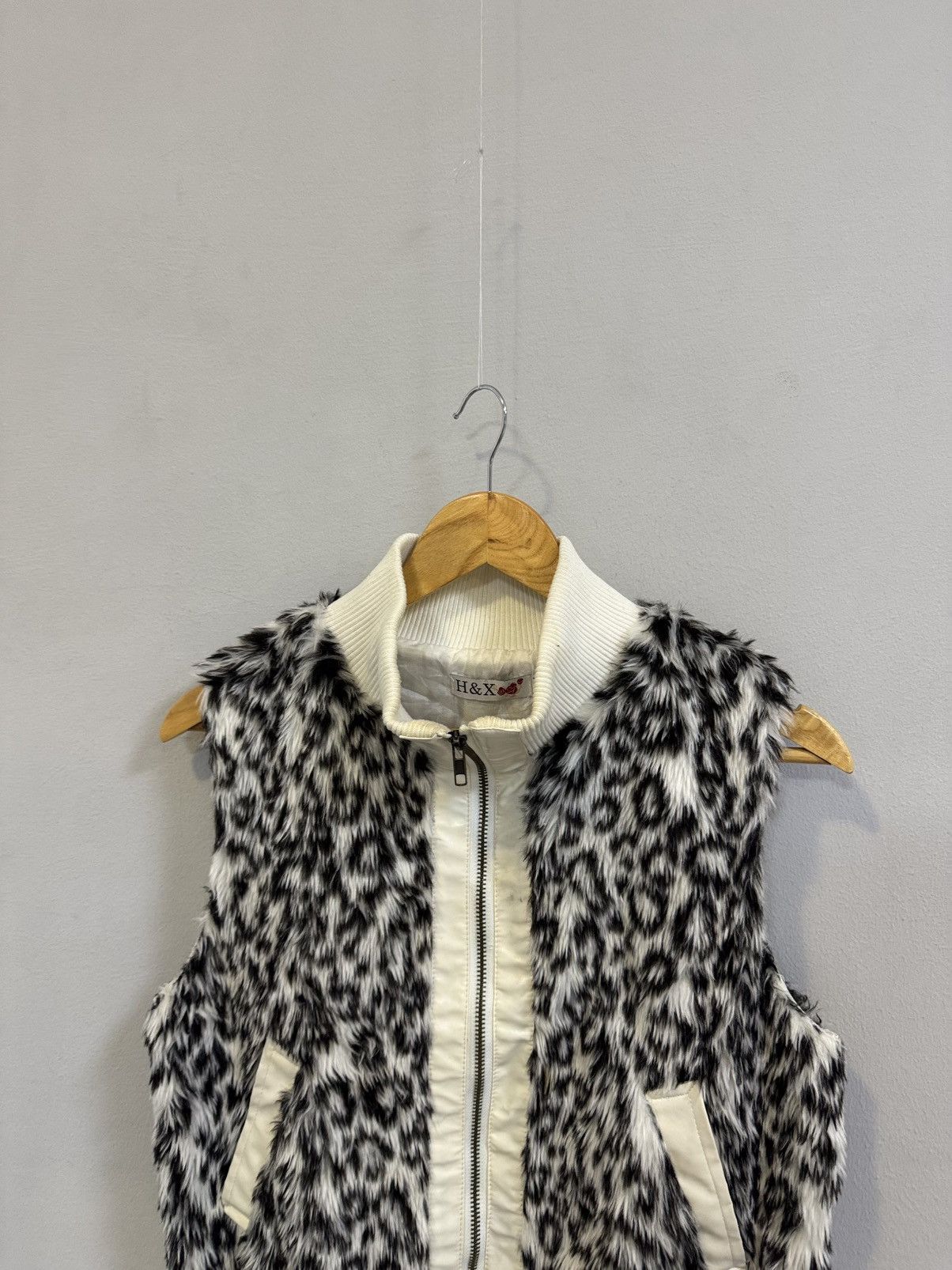 If Six Was Nine Y2K Faux Fur Vest Jacket Women’s Size S / US 4 / IT 40 - 2 Thumbnail