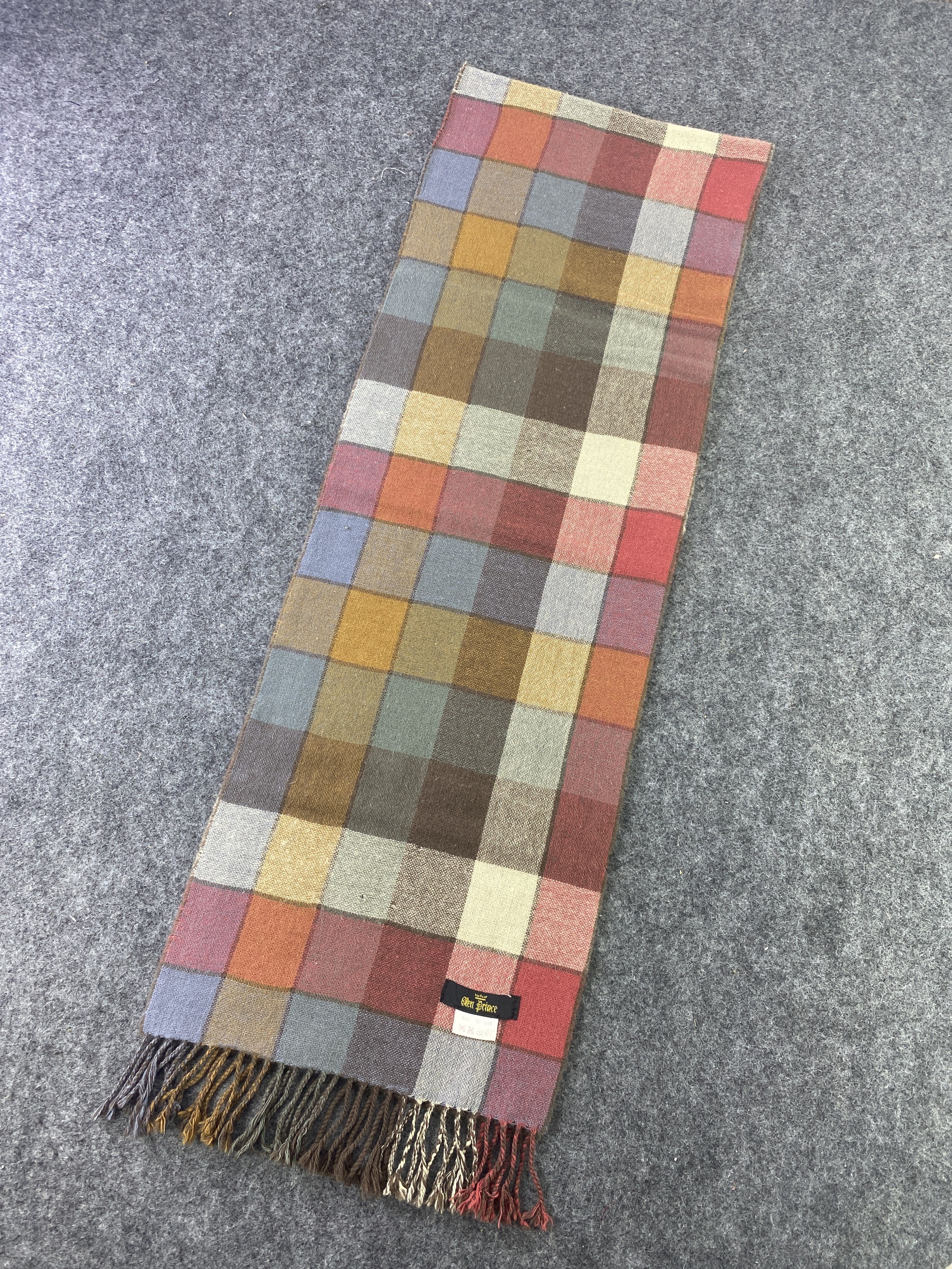 Designer GLEN PRINCE Scarf / Muffler / Neckwear -T307 Size ONE SIZE - 2 Thumbnail