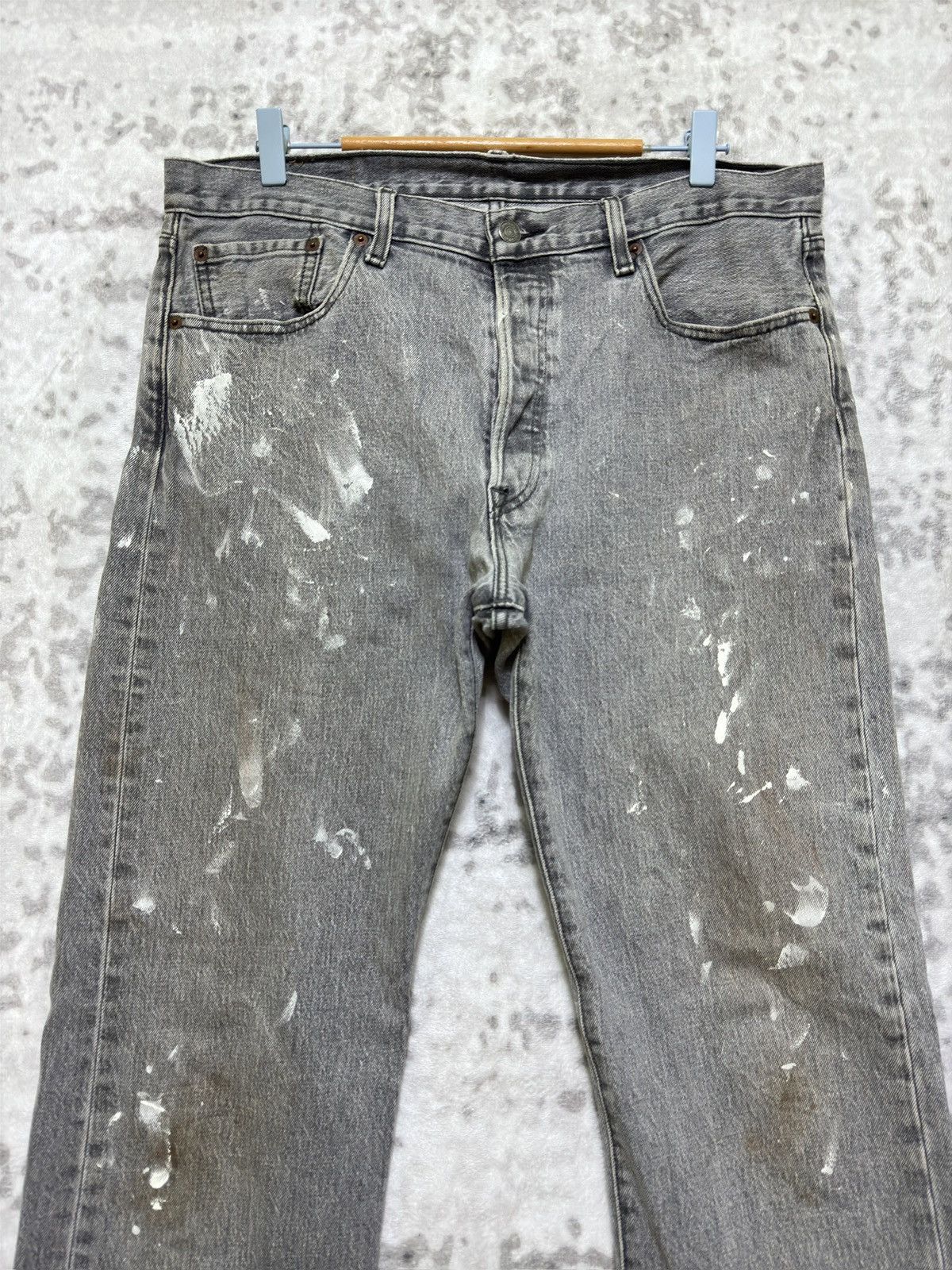 Levi's Vintage Levi’s 501 Gray Washed Paint Splatter Denim Jeans Size US 34 / EU 50 - 3 Thumbnail
