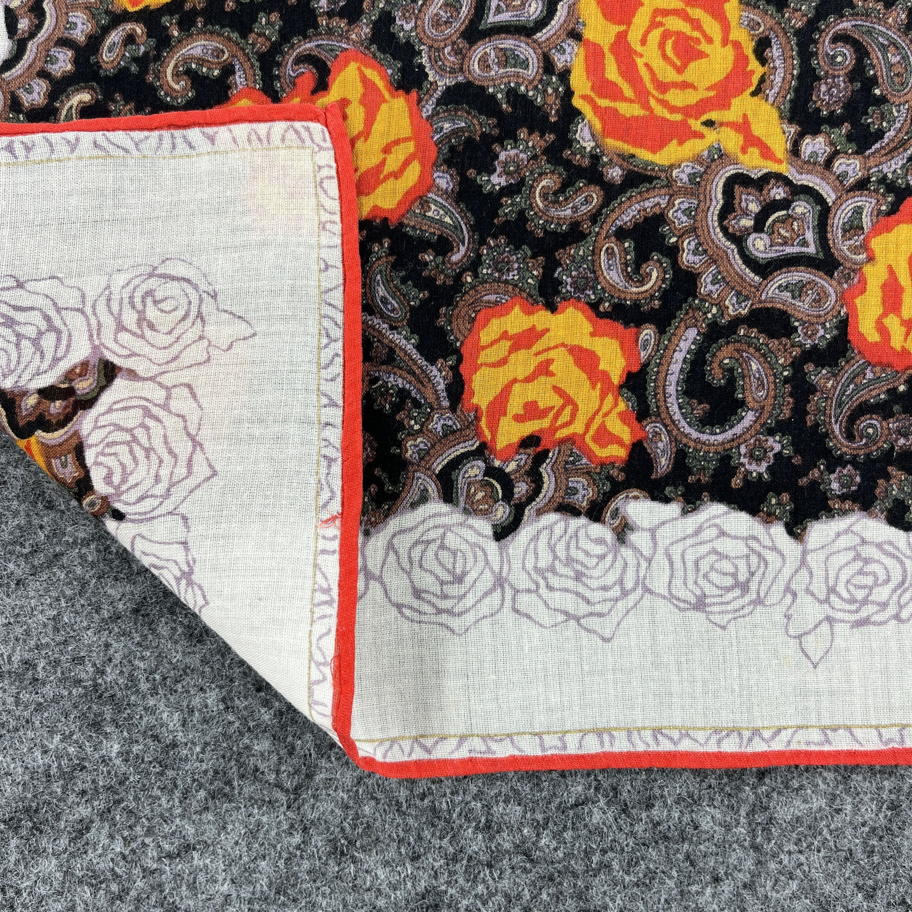 Vintage Christian Dior Handkerchief / Bandana / Neckerchief B984 Size ONE SIZE - 4 Thumbnail
