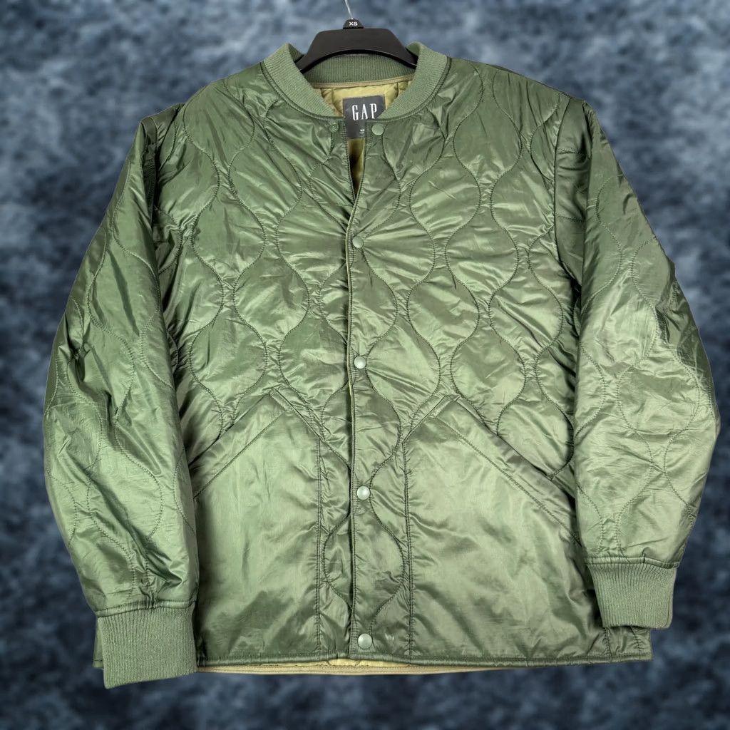 Gap Gap Recycled Lightweight Puffer Jacket Men M Jungle Green Quilted Button Snap Military Bomber Size US M / EU 48-50 / 2 - 1 Thumbnail