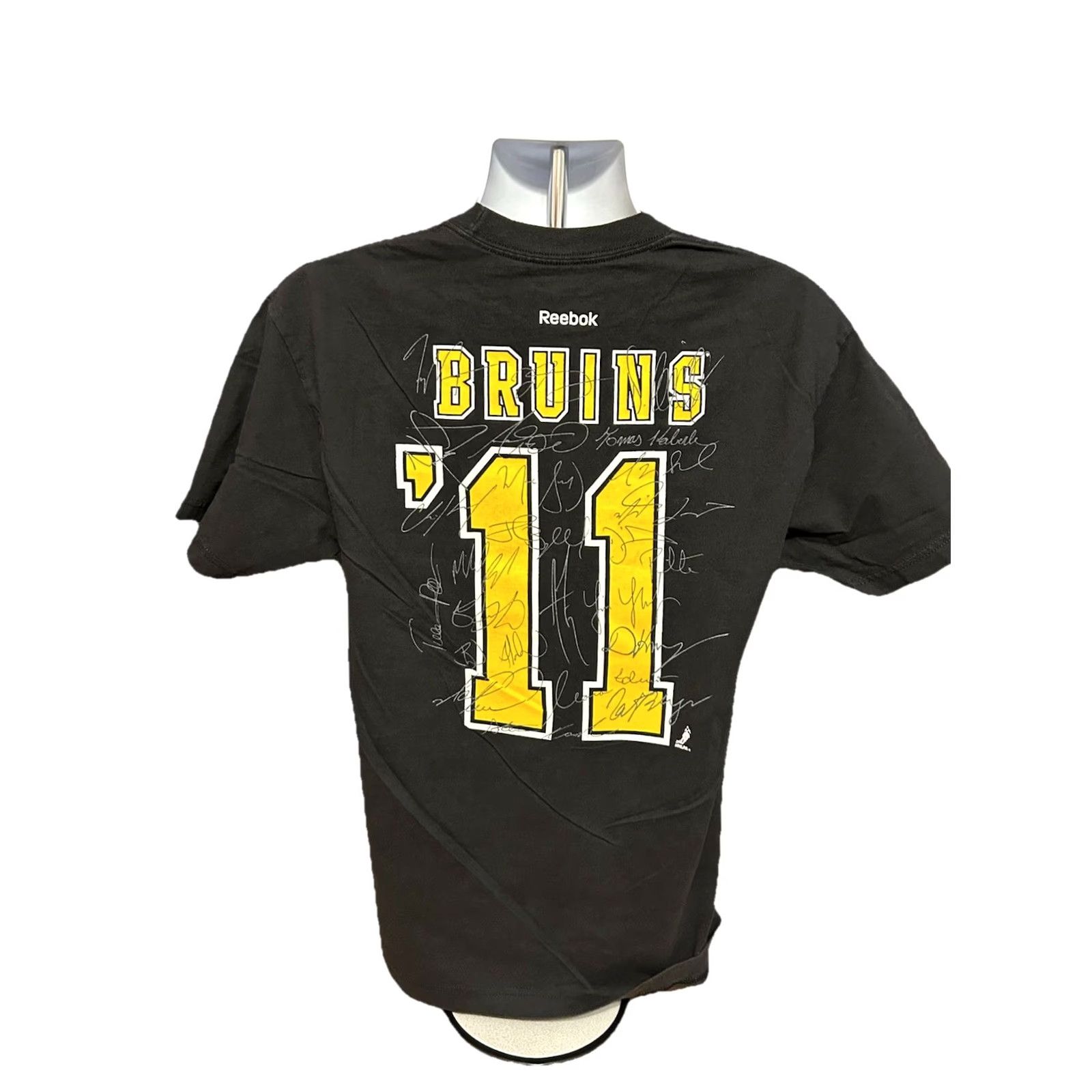 Reebok Reebok Boston Bruins T-Shirt Men Large Crew Neck Double-Sided Graphic Print Stanley Cup 2011 Champs Rebook Sports NHL Black Size US L / EU 52-54 / 3 - 4 Thumbnail