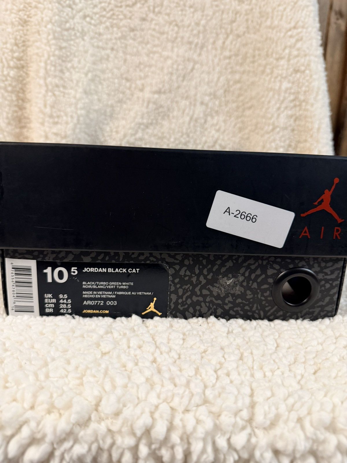 Jordan Brand Jordan Black Cat Size US 10.5 / EU 43-44 - 8 Thumbnail