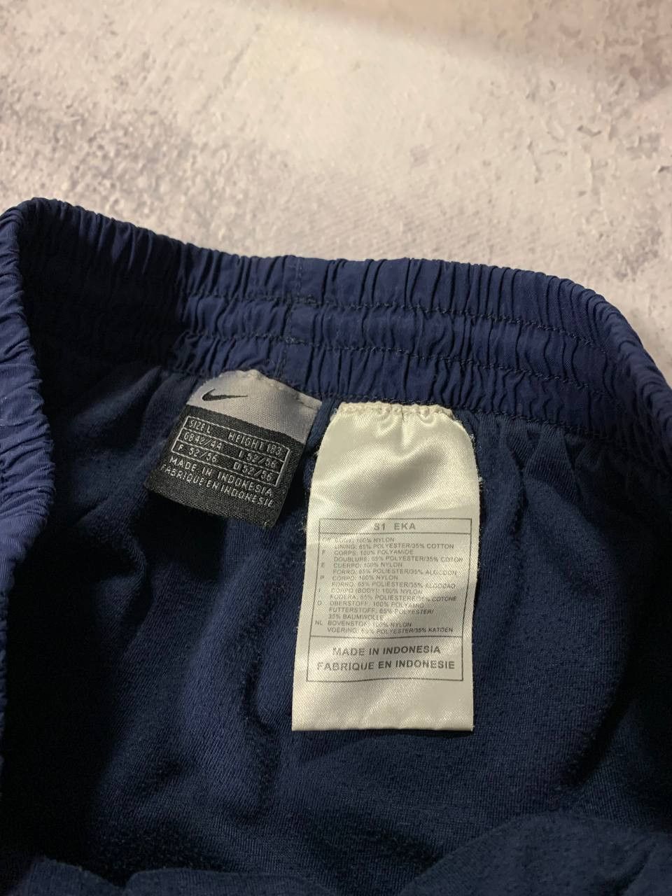 Nike Vintage Nike Nylon Pants Y2K Size US 34 / EU 50 - 7 Thumbnail