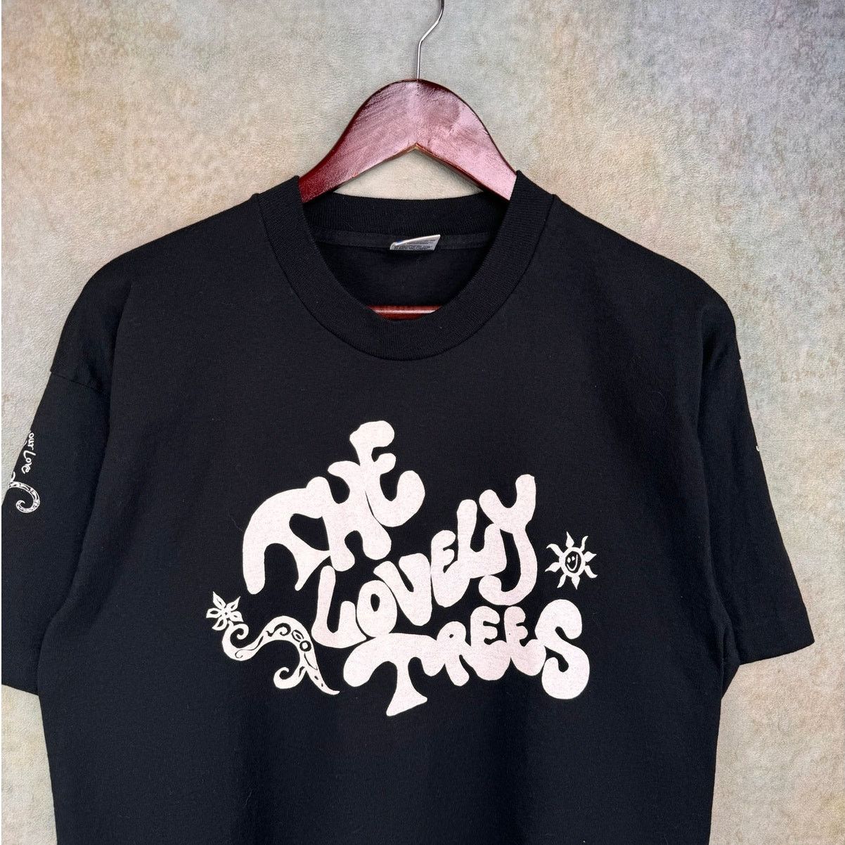 Vintage VTG 90s The Lovely Trees 'Everybody Get Your Love' Band Tee Size US XL / EU 56 / 4 - 6 Thumbnail