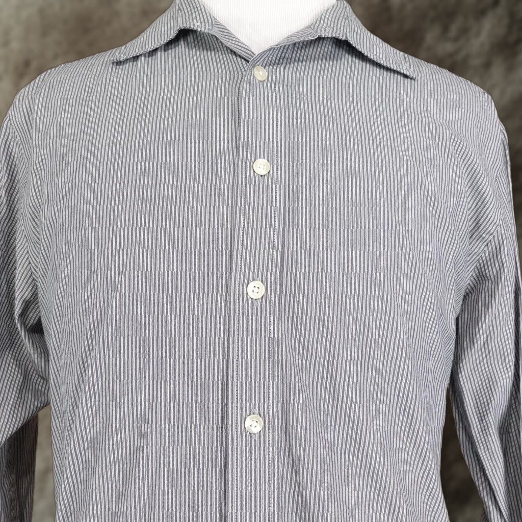 Gap Gap Premium Shirt Mens XL Gray White Striped Button Down Long Sleeve Collared Classic Mens Size US XL / EU 56 / 4 - 1 Thumbnail
