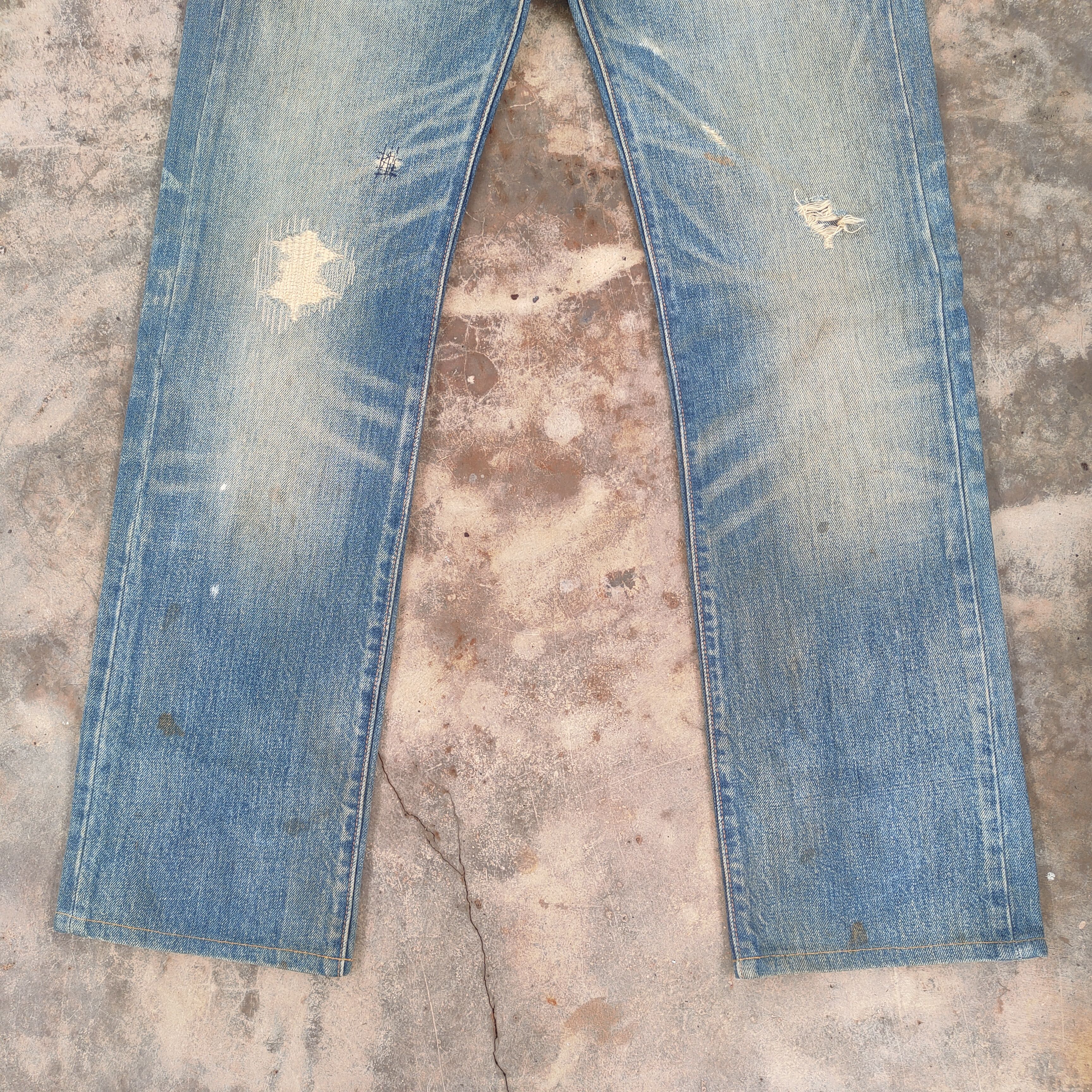 Levi's W29 VINTAGE LEVI'S 501 RUSTY FADED RIPPED JEANS DENIM PANTS Size US 29 - 5 Thumbnail