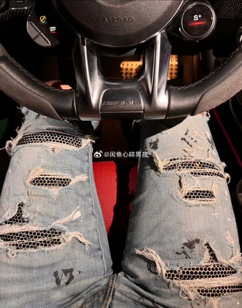Amiri Amiri 18ss splash ink blue diamond Crystal Destroy Denim Pa Size US 28 / EU 44 - 1 Thumbnail
