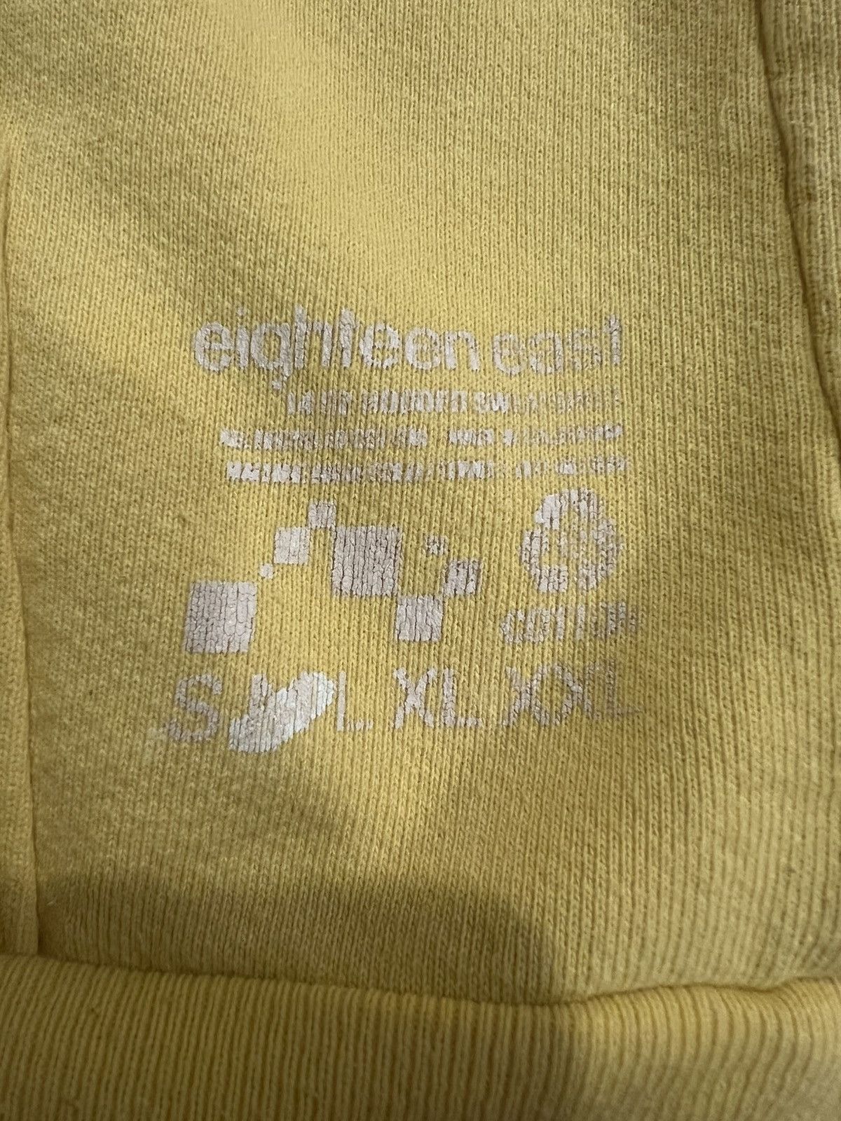 18 East 18 East: Bright Yellow Hoodie Size US S / EU 44-46 / 1 - 4 Thumbnail