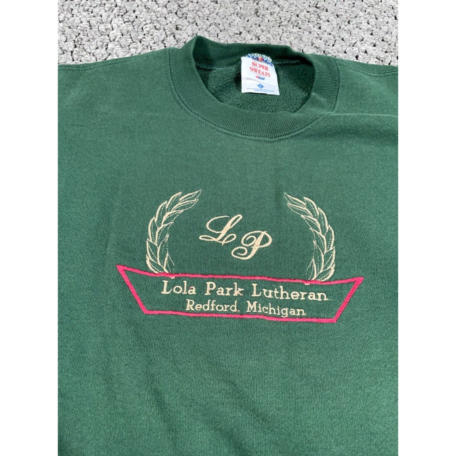 Jerzees VINTAGE Jerzees Sweatshirt Adult Large Green Embroidered Michigan Lola Park Lutheran Size US L / EU 52-54 / 3 - 3 Thumbnail
