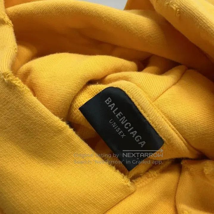 Balenciaga Balenciaga Yellow Logo Print Hooded Sweatshirt. Size US XS / EU 42 / 0 - 3 Thumbnail