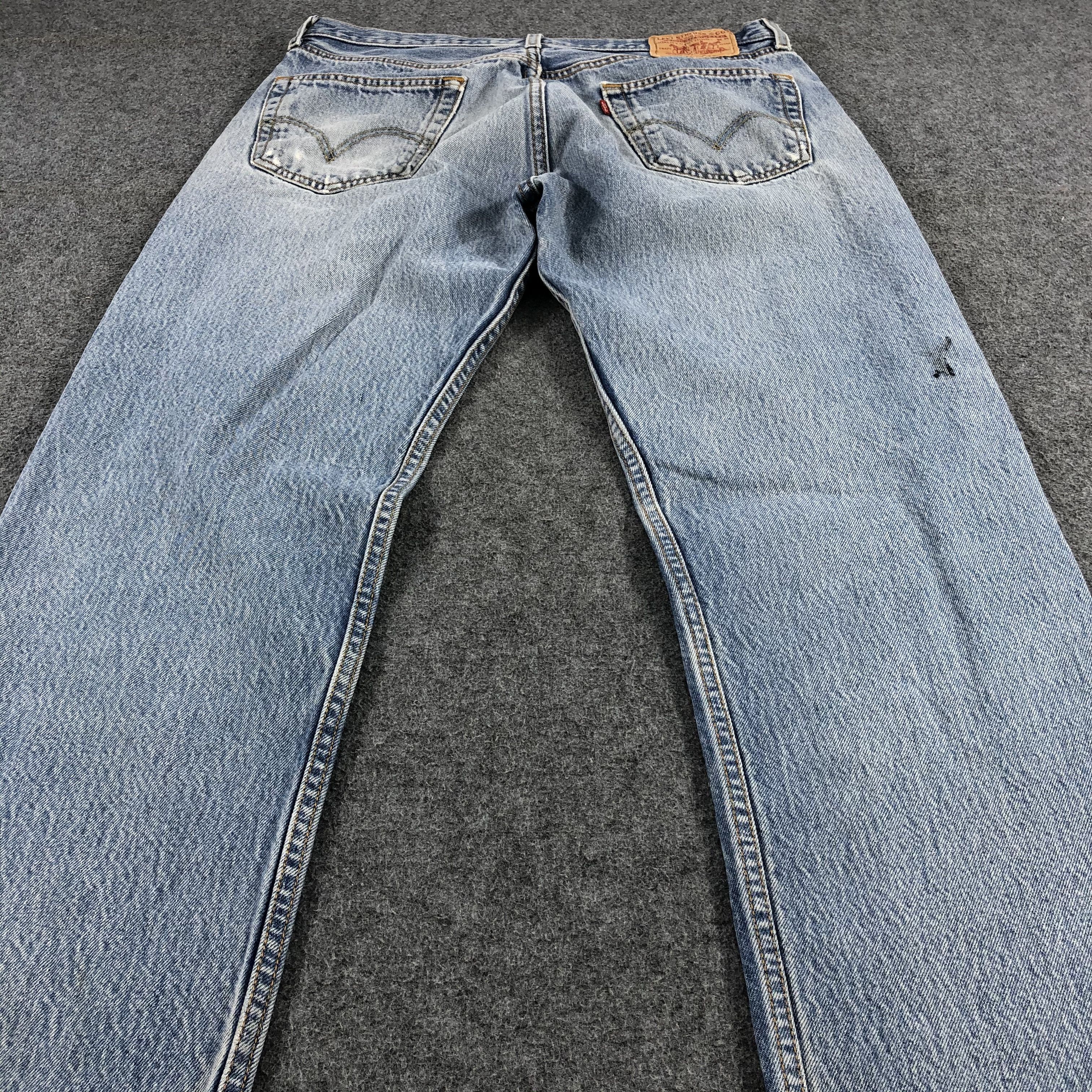Levi's × Vintage 90s Vintage Blue Wash Levis 501 Jeans-JM1686 Size US 34 / EU 50 - 4 Thumbnail