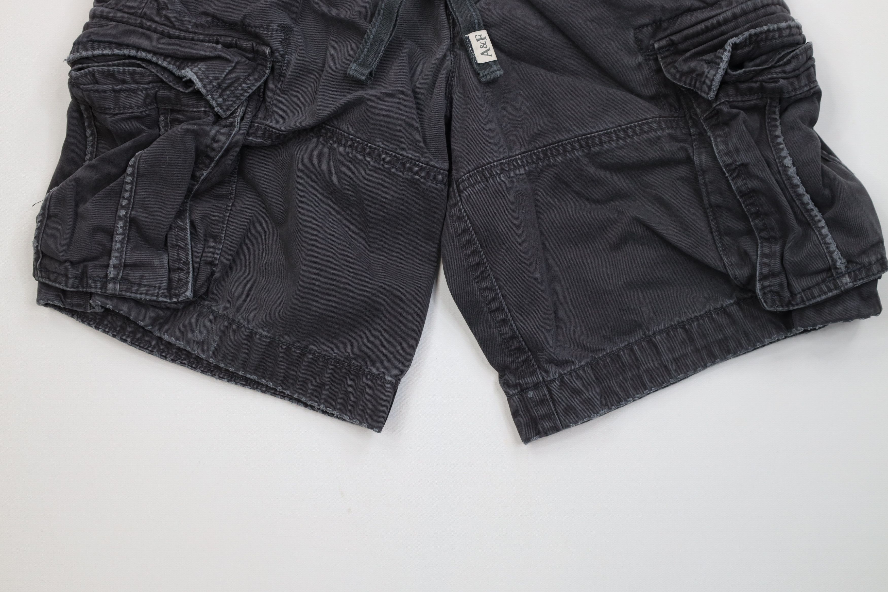Abercrombie & Fitch Vintage 90s Y2K Abercrombie & Fitch Cargo Shorts Gray Size US 32 / EU 48 - 4 Thumbnail