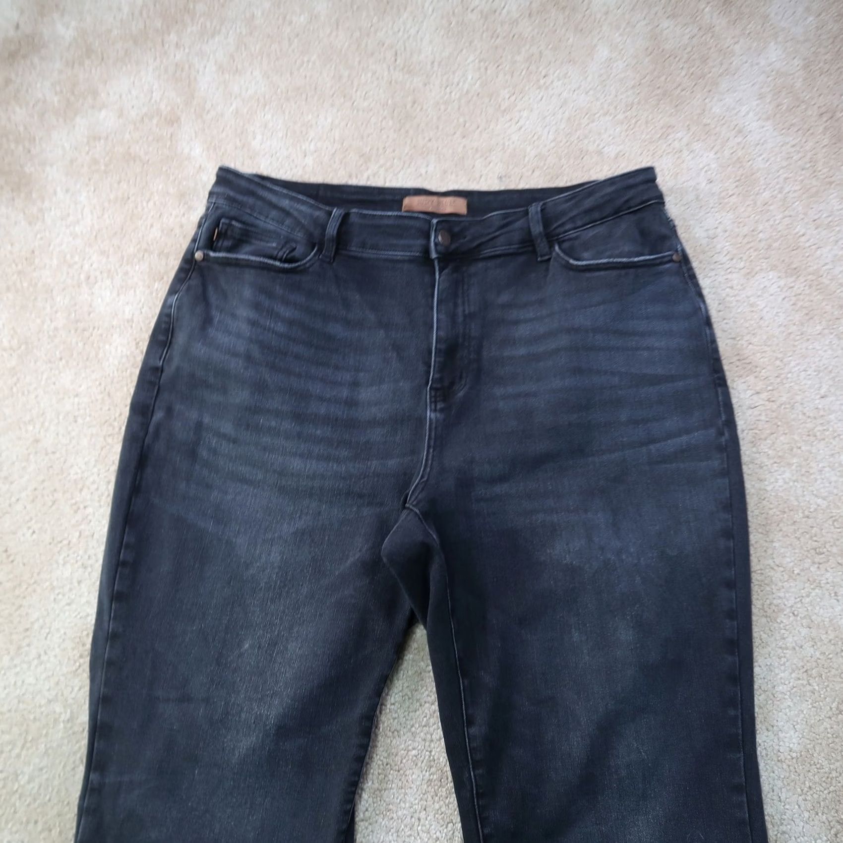 Vintage Judy Blue High Rise Straight Jeans Women's 20W Black Stretch Denim Jeans 5-Pocket Regular fit Vintage: No 30in Inseam Plus Size Pant Mens? Size 42" / US 20 - 2 Thumbnail