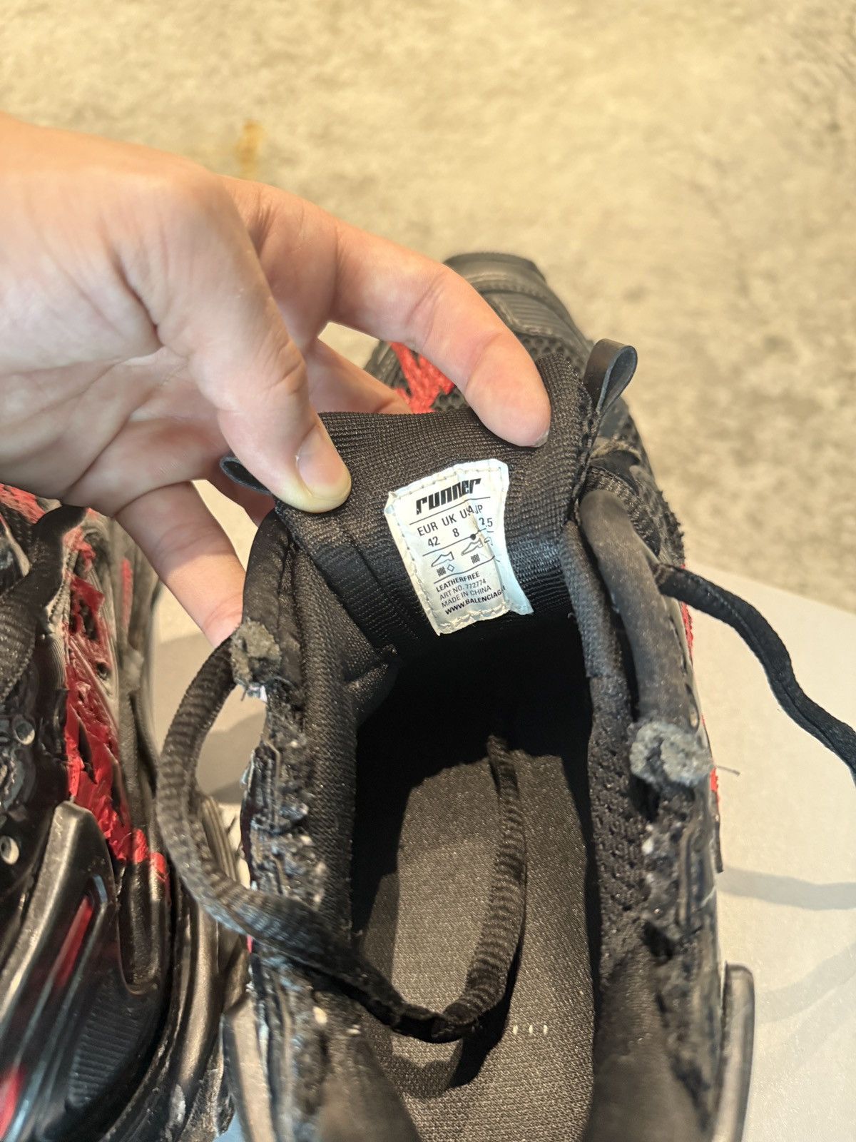 Balenciaga Balenciaga Graffiti Runners Size US 8.5 / EU 41-42 - 10 Thumbnail