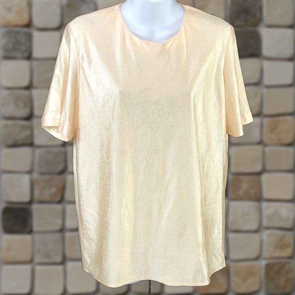 Vintage VINTAGE Notations Blouse Shirt Ivory M Short Sleeve Casual Career 90s Classic Modern Womens Size M / US 6-8 / IT 42-44 - 1 Thumbnail