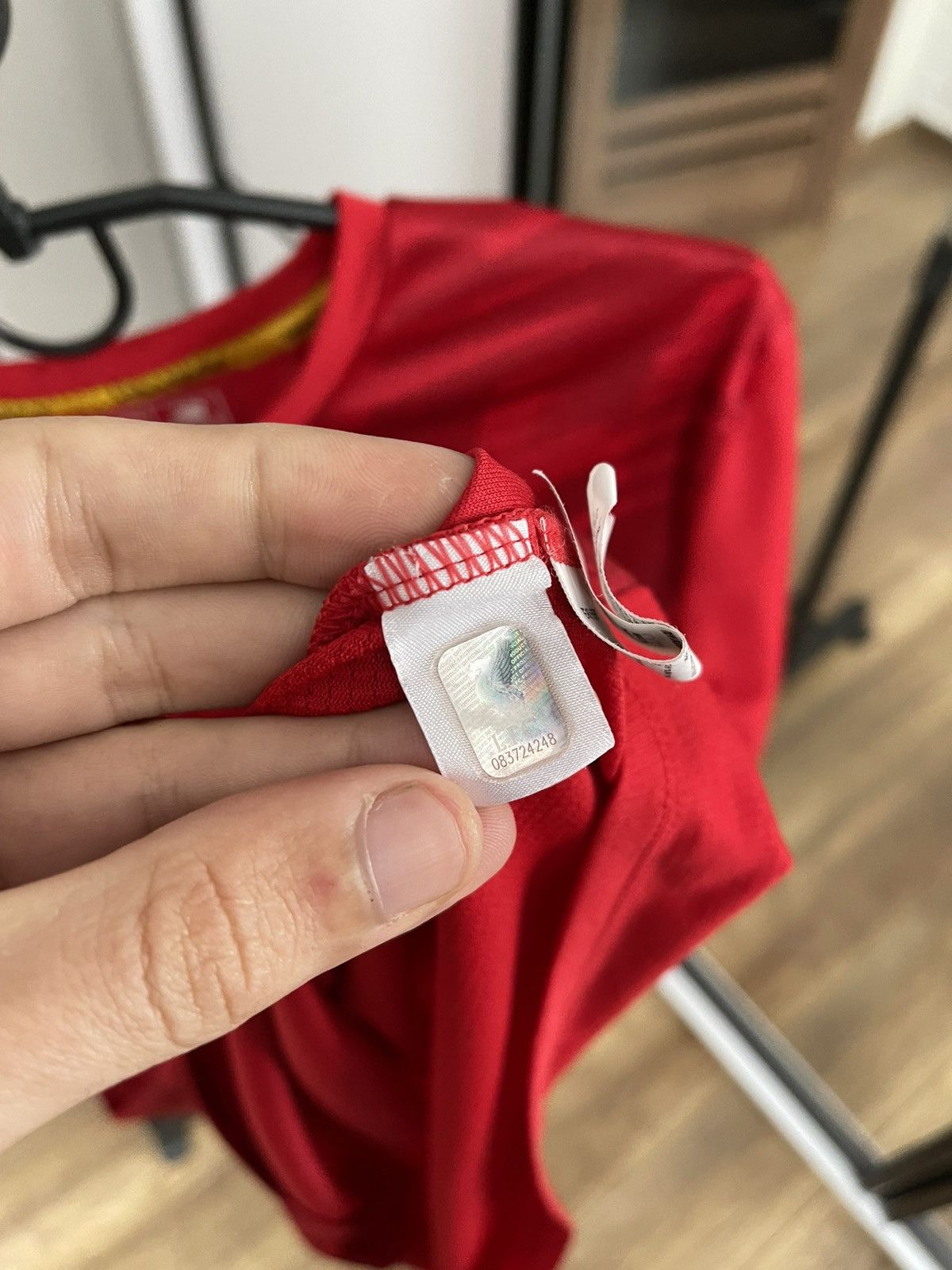 New Balance 2019/2020 Liverpool New Balance Soccer Jersey Shirt Size US L / EU 52-54 / 3 - 10 Thumbnail