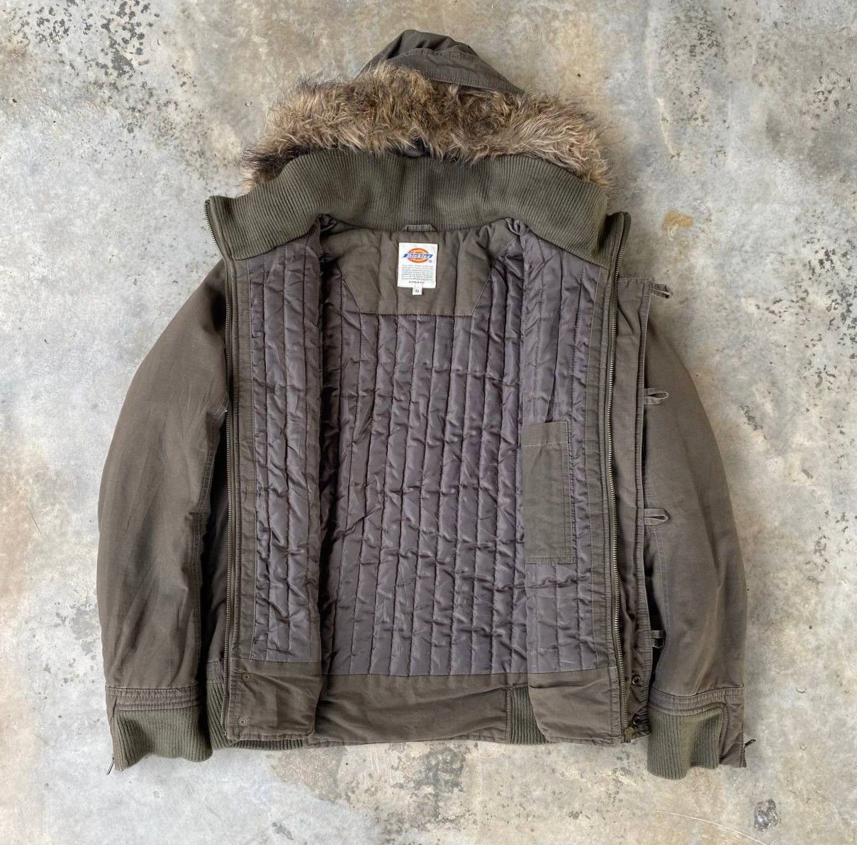 Dickies VINTAGE DICKIES COLD JACKET FUR HOODIE MILITARY GREEN Size US M / EU 48-50 / 2 - 10 Thumbnail