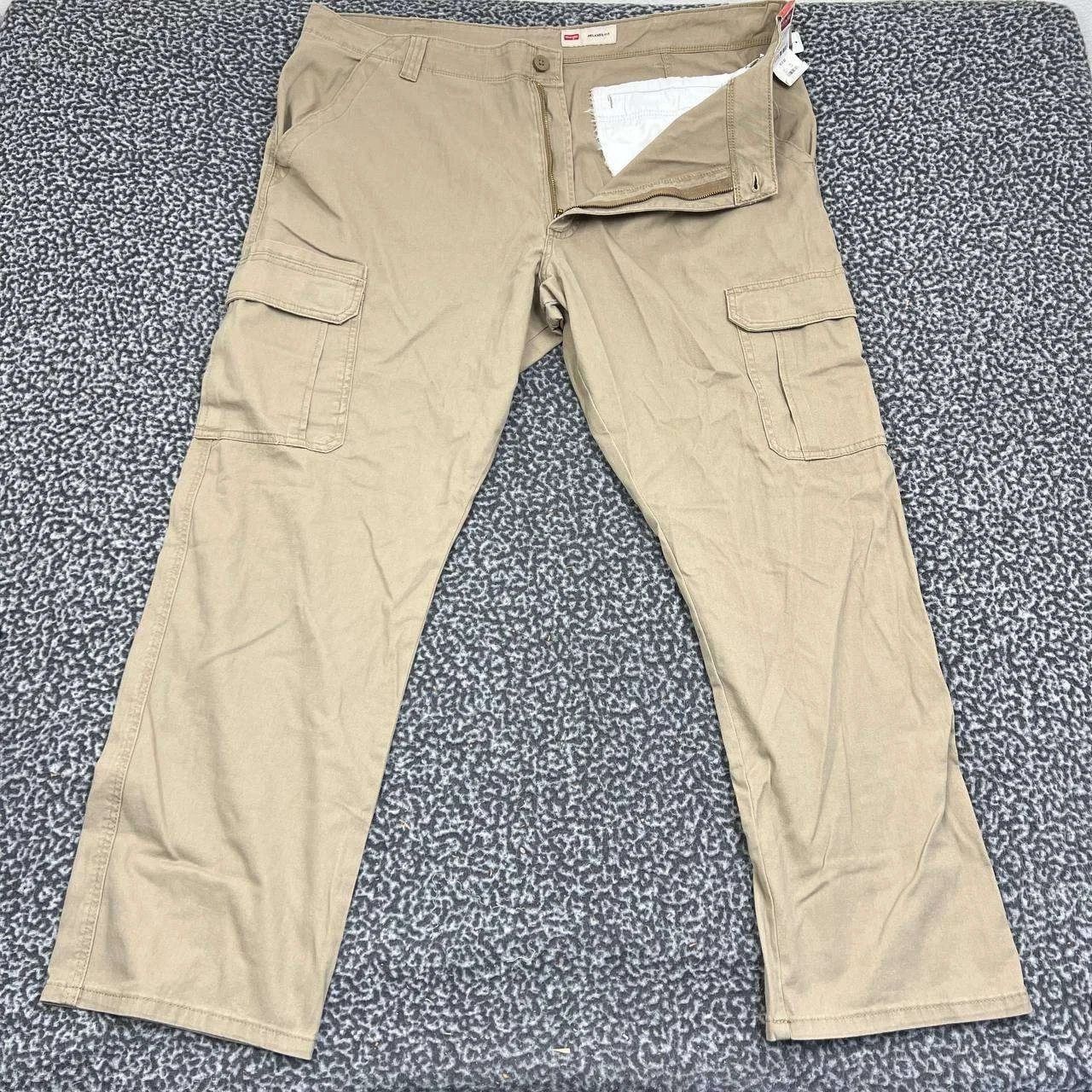 Wrangler Wrangler Cargo Pants Men 40x30 Relaxed Fit Straight Pockets Size US 40 / EU 56 - 1 Thumbnail
