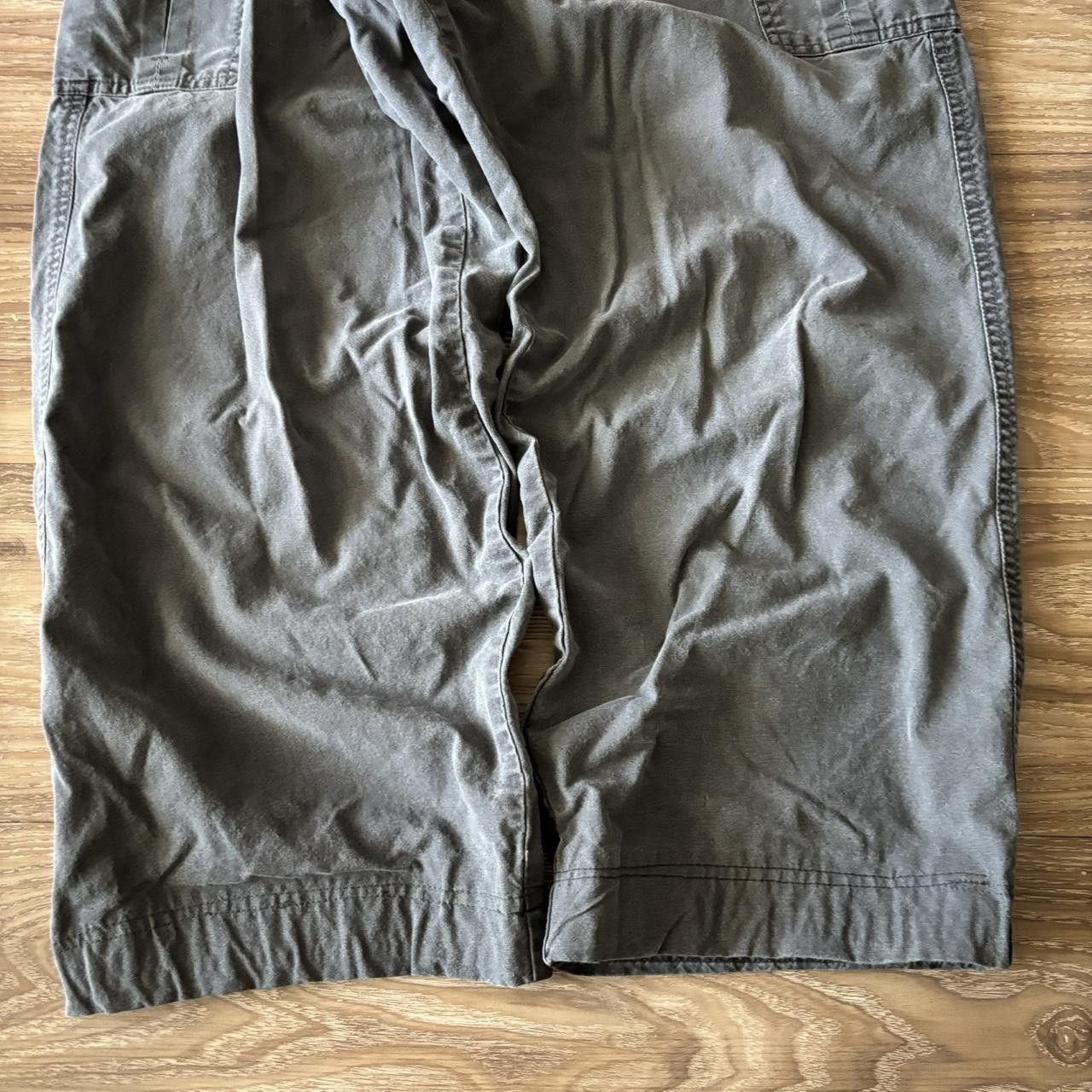 Vintage Crazy Vintage Y2K/2000s Baggy Grey Skater Style Cargo Pants! 36x27 Size US 36 / EU 52 - 6 Thumbnail