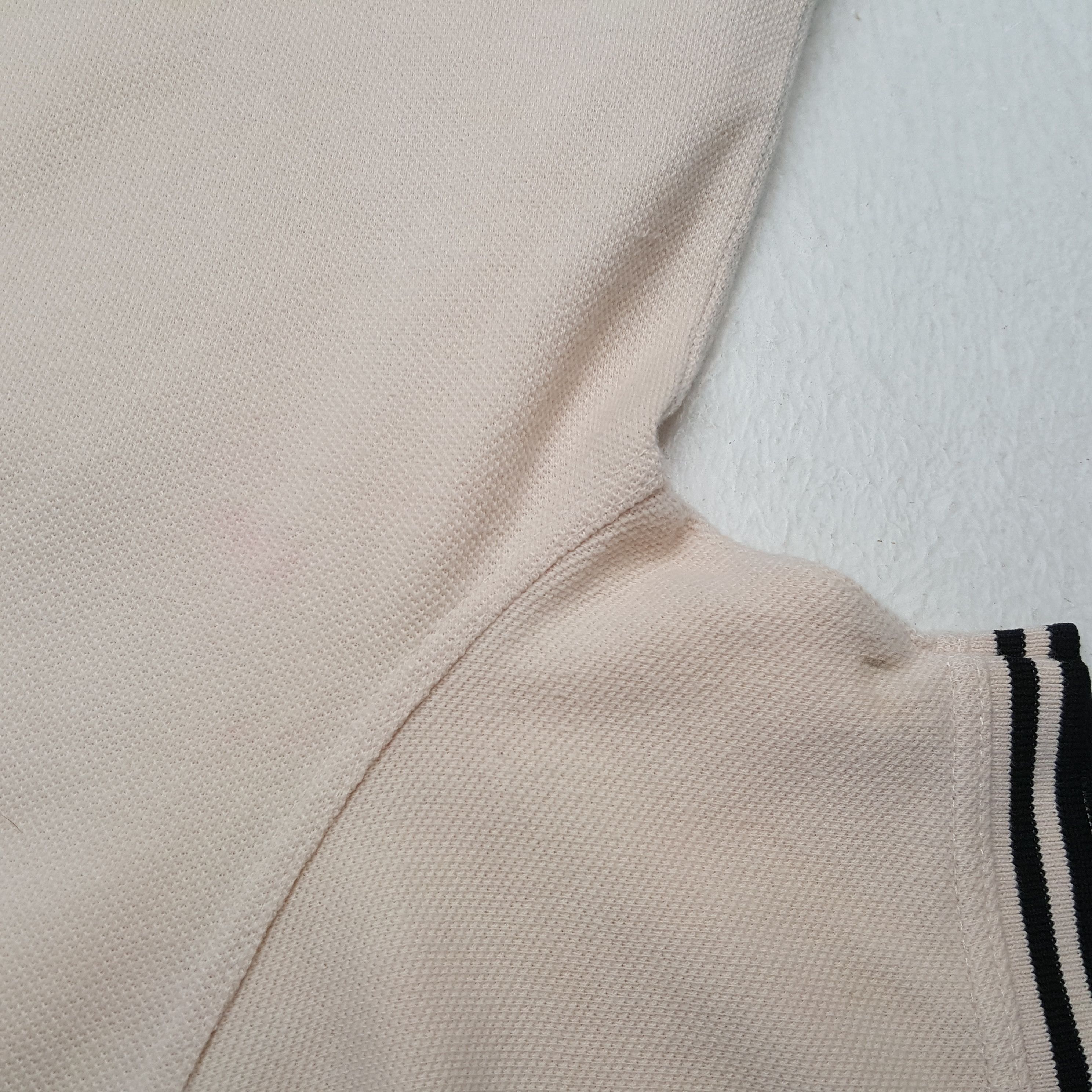 Yves Saint Laurent Yves Saint Laurent Fashion Brand Polos RR12 Size US L / EU 52-54 / 3 - 5 Thumbnail