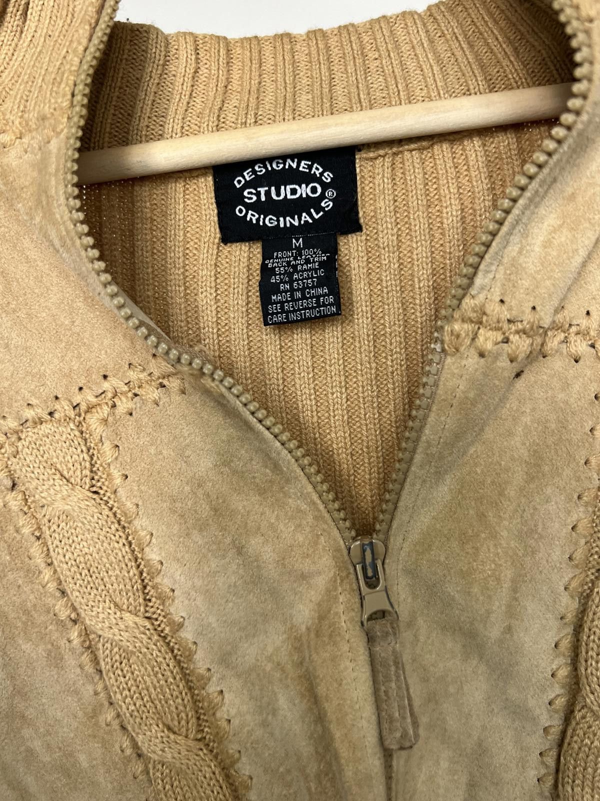 Designer Vintage Tan Leather Suede Knitted Sweater Vest Size L / US 10 / IT 46 - 6 Thumbnail