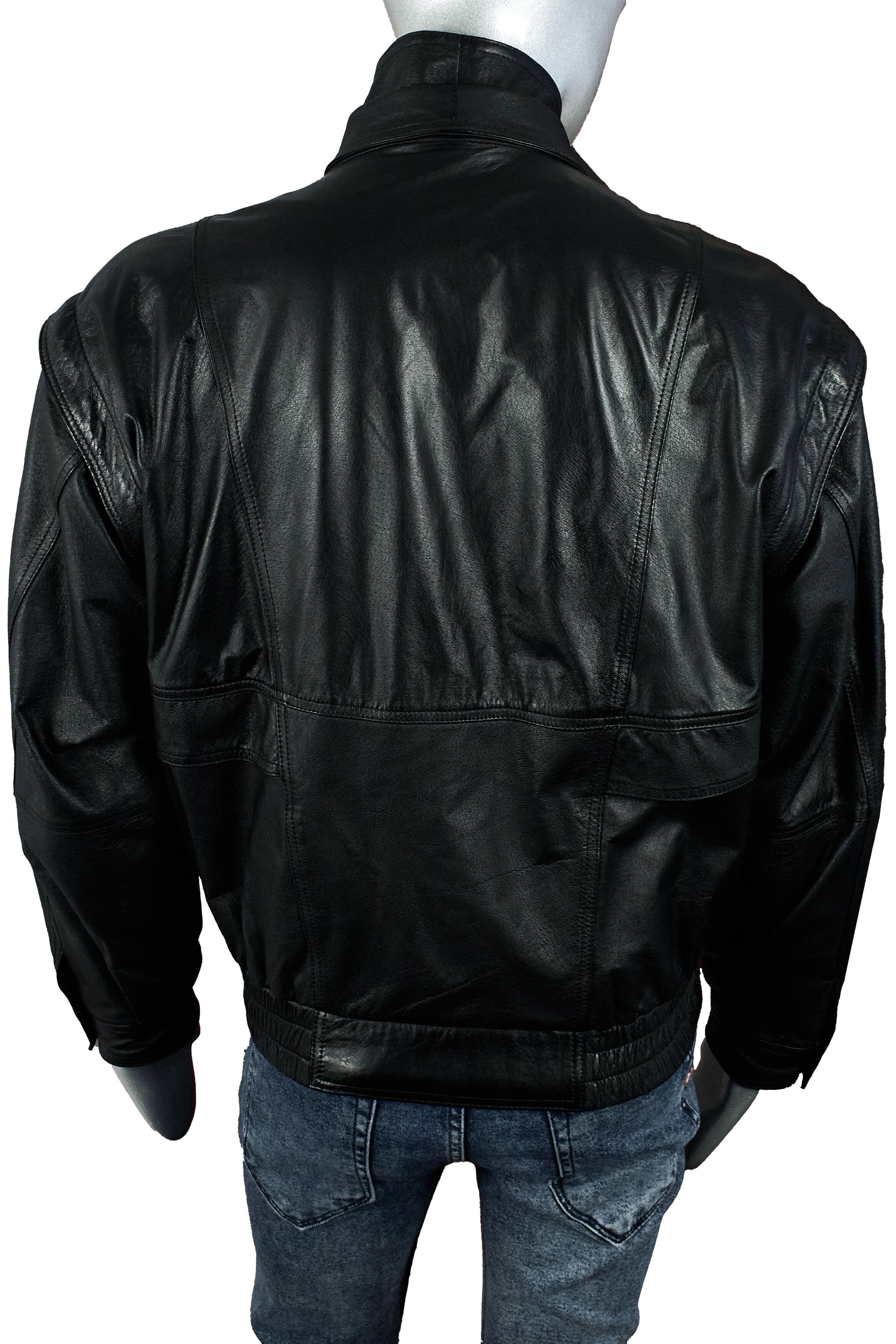 Vintage Vintage black leather jacket, bomber, vest Size US M / EU 48-50 / 2 - 4 Thumbnail