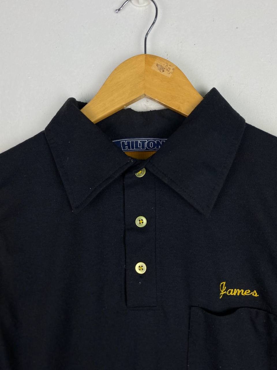 Vintage vintage hilton bowling polo tee nice design Size US L / EU 52-54 / 3 - 2 Thumbnail
