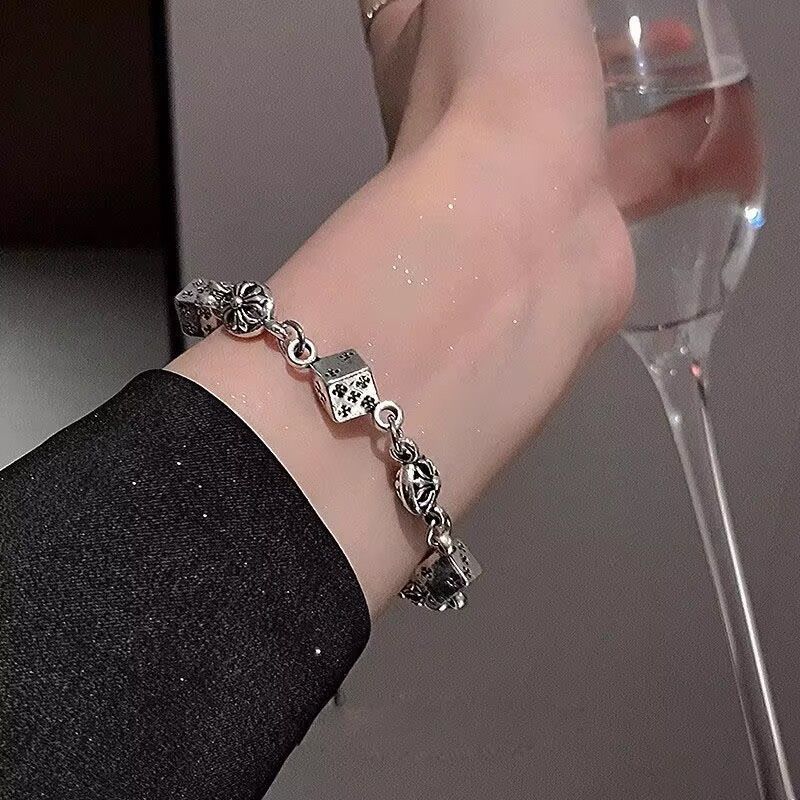 Vintage y2k 2000s distracted dice bracelet Size ONE SIZE - 3 Thumbnail