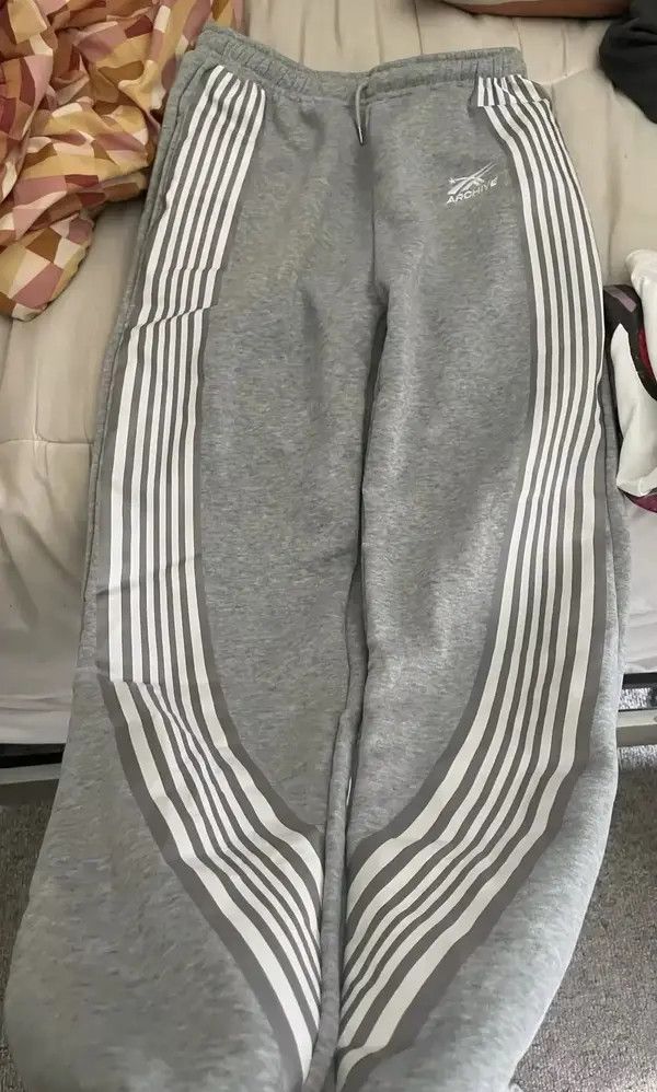 VIBE Hip Hop Elastic Waist Stripes Embroidery Baggy Sweatpants Size US 34 / EU 50 - 6 Thumbnail