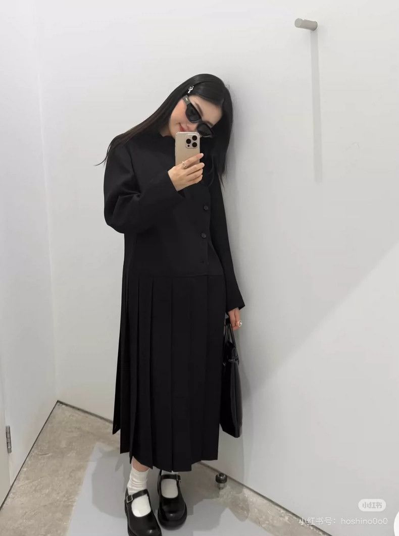 Comme des Garcons Comme Des Garcons Wool stand-up collared college pleated d Size S / US 4 / IT 40 - 7 Thumbnail