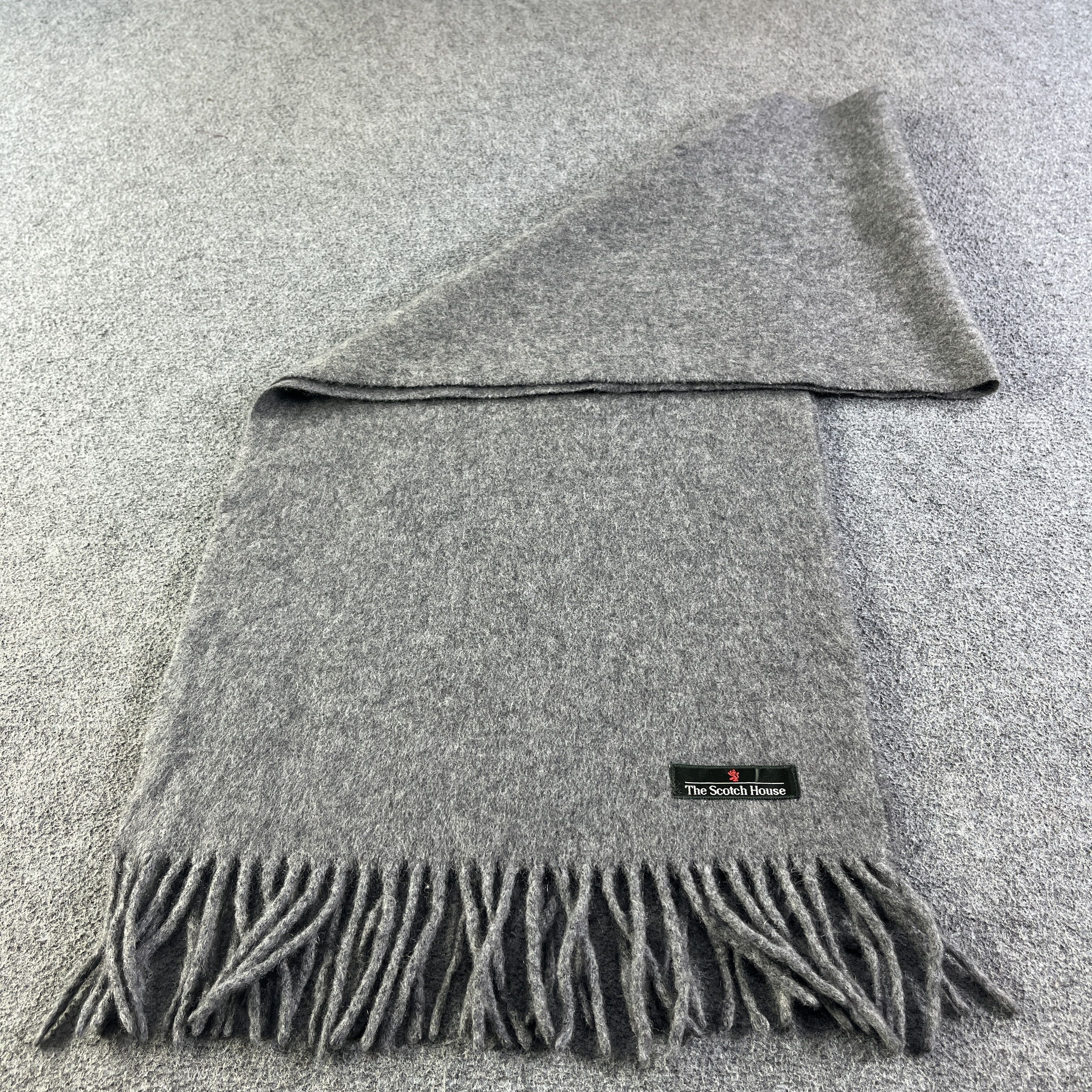 Johnstons Of Elgin Scarf / Muffler / Neckwear T1136