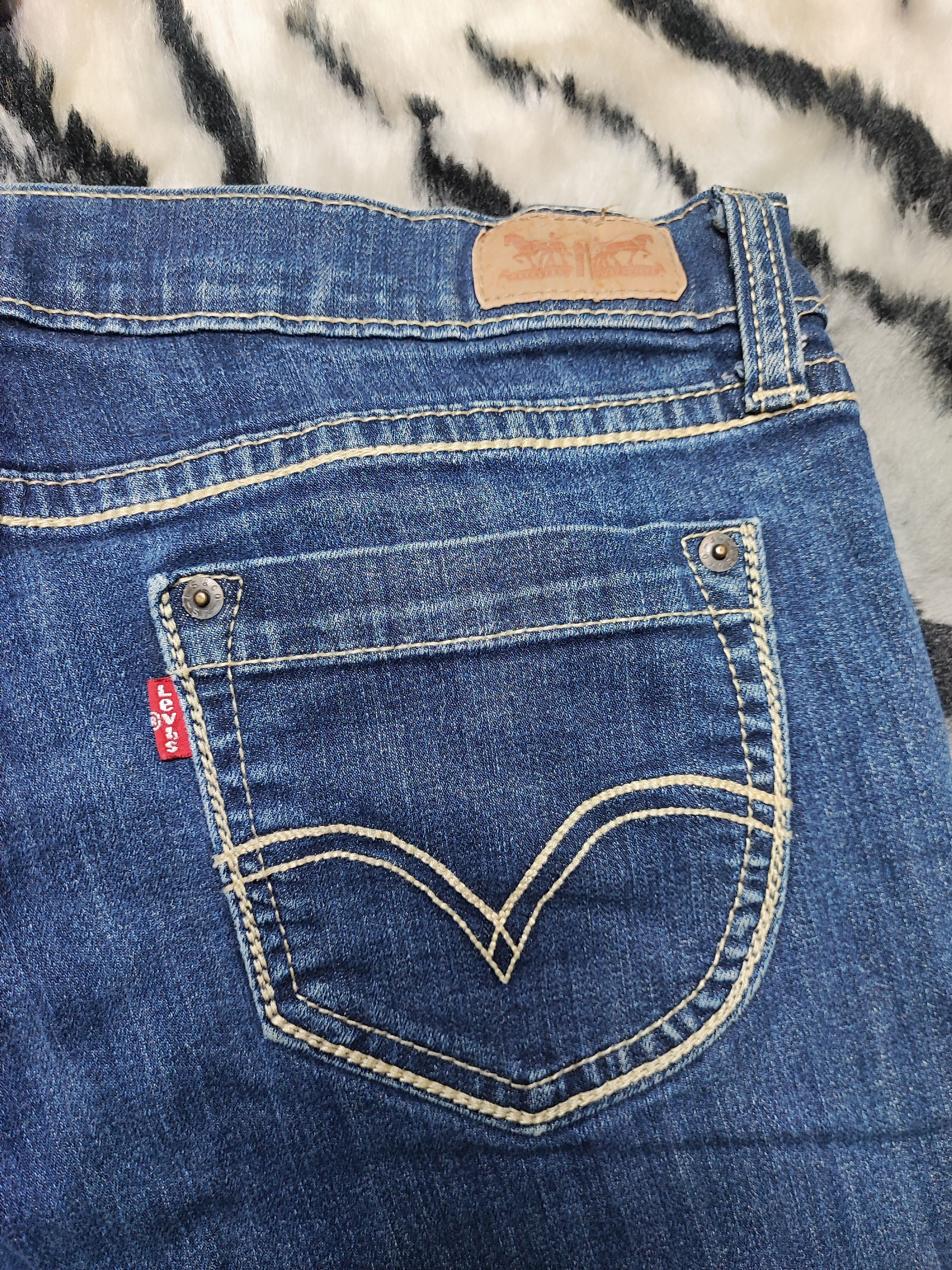 Levi's Vintage Y2K Levis 524 Too Superlow Rise Flared Denim Jeans Size 33" - 10 Thumbnail