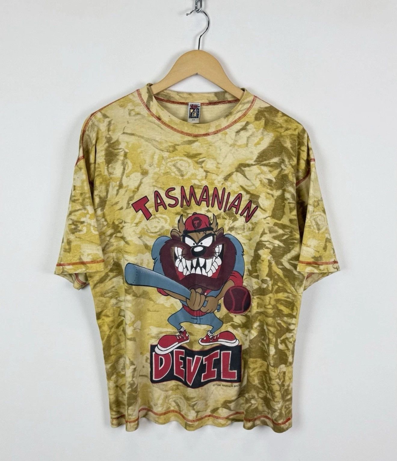 Warner Bros Vintage 1996 Tasmanian Devil Baseball Battle T-Shirt Men S-M Size US S / EU 44-46 / 1 - 1 Thumbnail