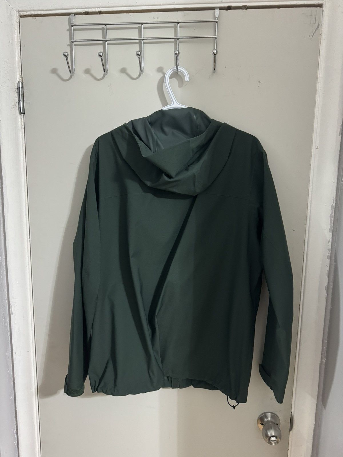 Uniqlo Uniqlo water resistance jacket Size US M / EU 48-50 / 2 - 3 Thumbnail