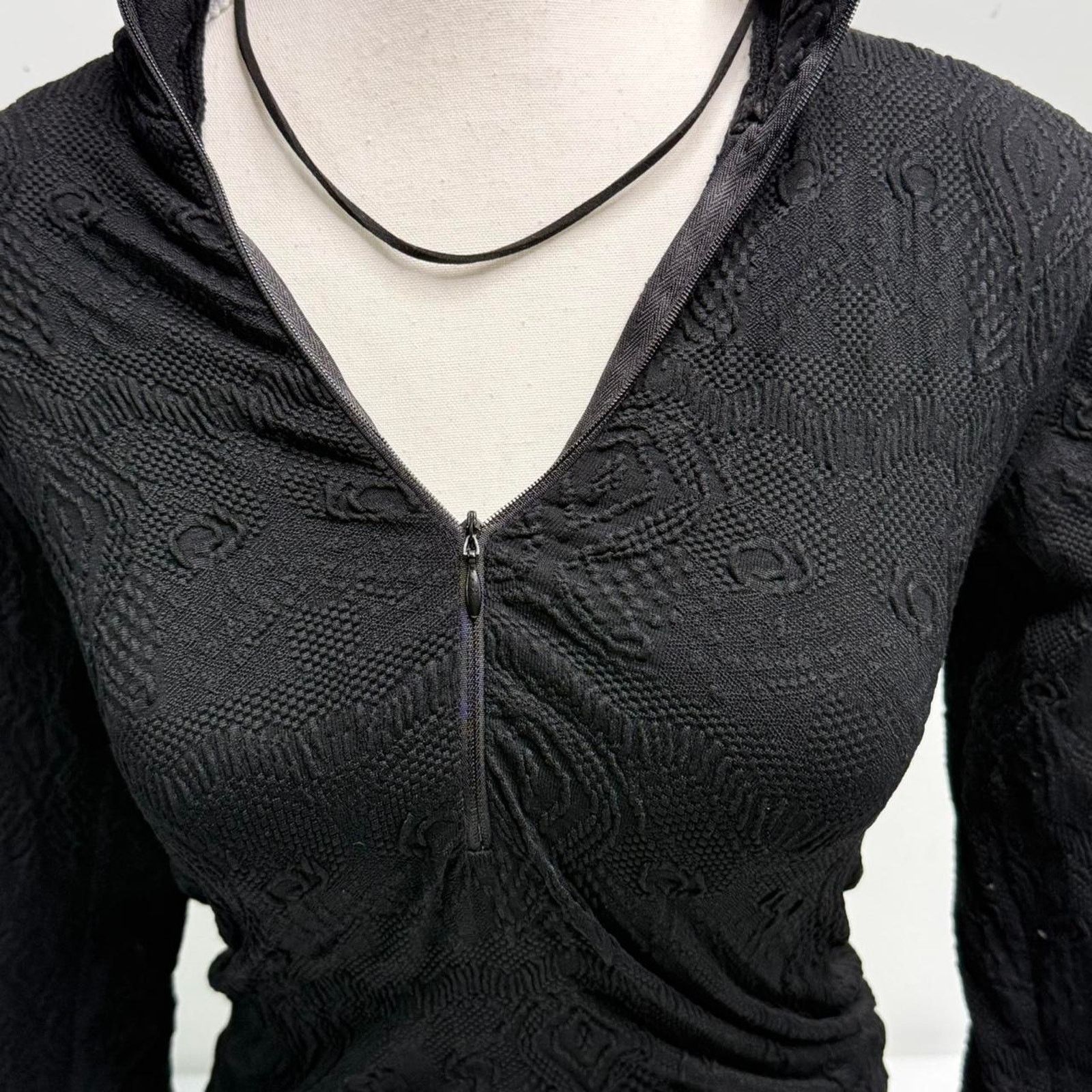 Urban Outfitters Urban Outfitters Size S Detailed Waist Cinching Zip Up Top Size S / US 4 / IT 40 - 2 Thumbnail