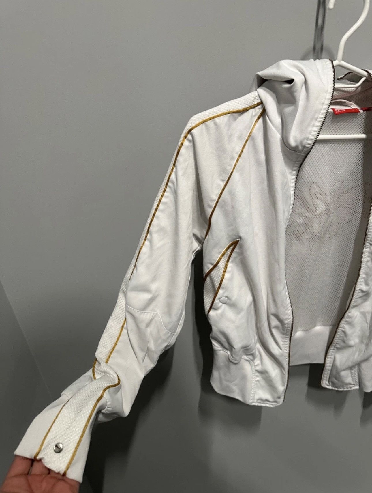 Puma JAPANESE STYLE! Puma Vintage Jacket Gold Logo Y2K 2000s Size XS / US 0-2 / IT 36-38 - 7 Thumbnail
