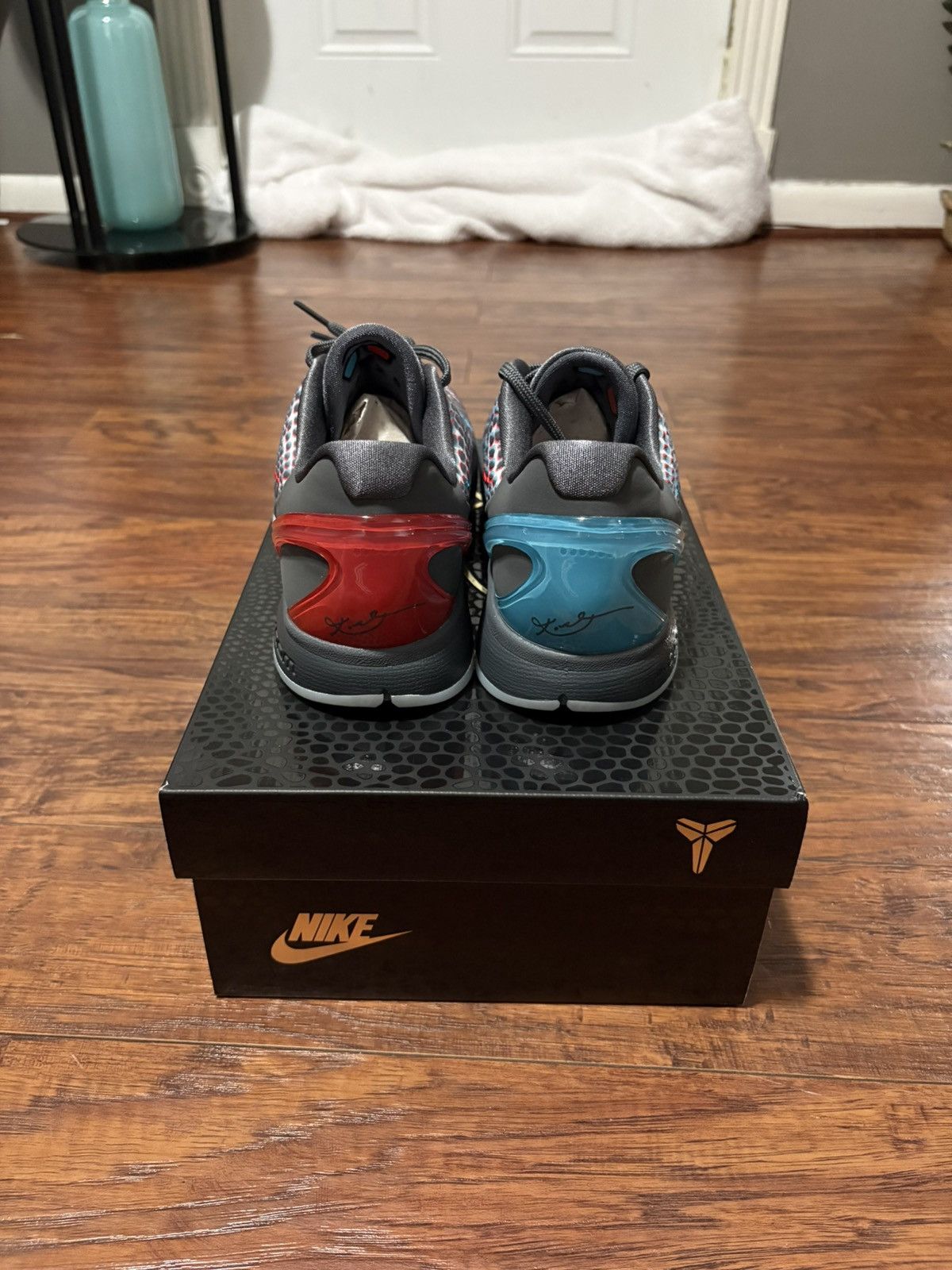 Nike 3D kobe protro. 6 Size US 10.5 / EU 43-44 - 2 Thumbnail