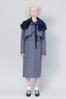 image of Comme Des Garcons Aw17 Cropped Blazer in Grey, Women's (Size Small)