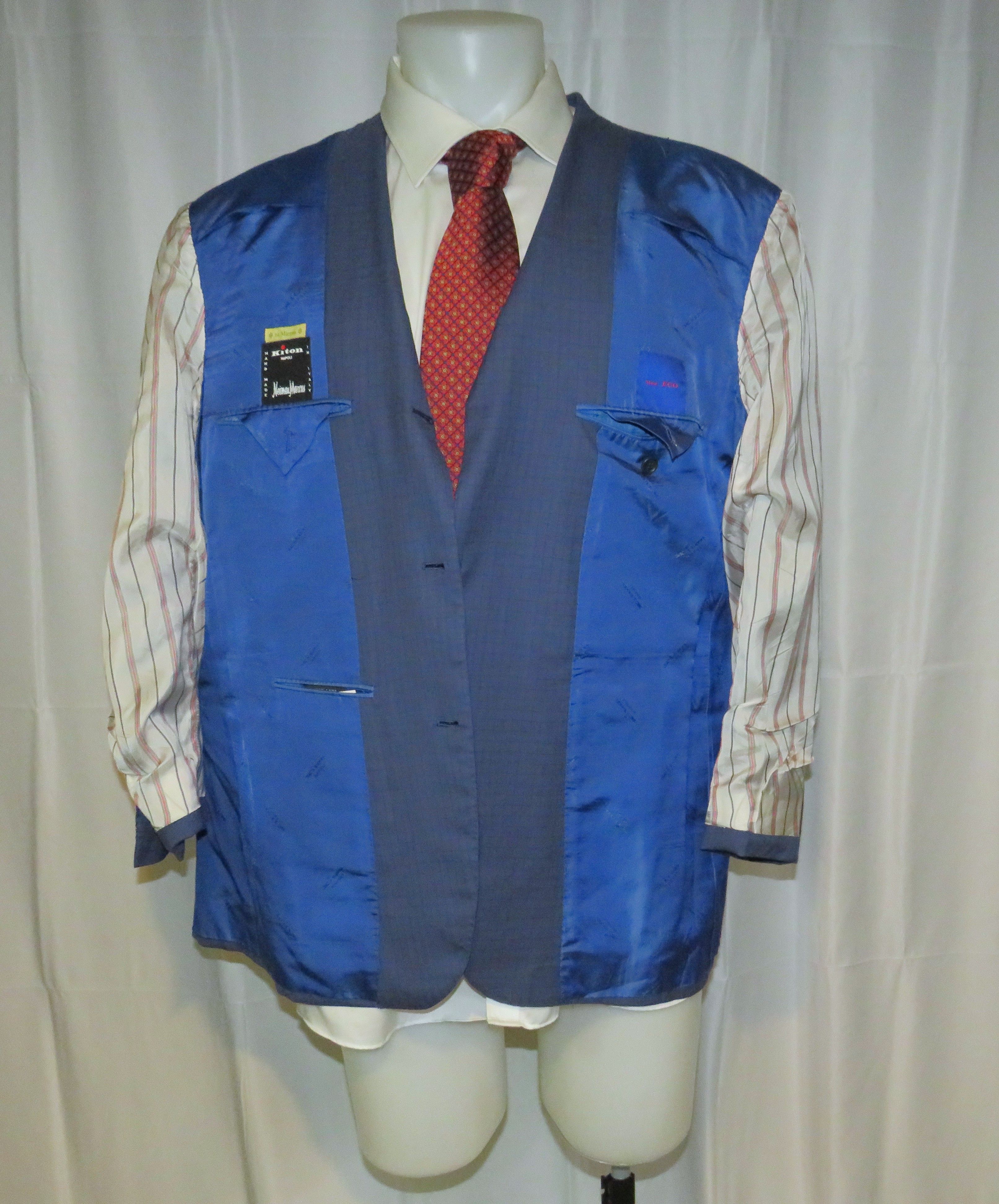 Kiton 14 Micron Mod Ego Blue Plaid Three Roll Two Suit 48R Size 48R - 13 Thumbnail