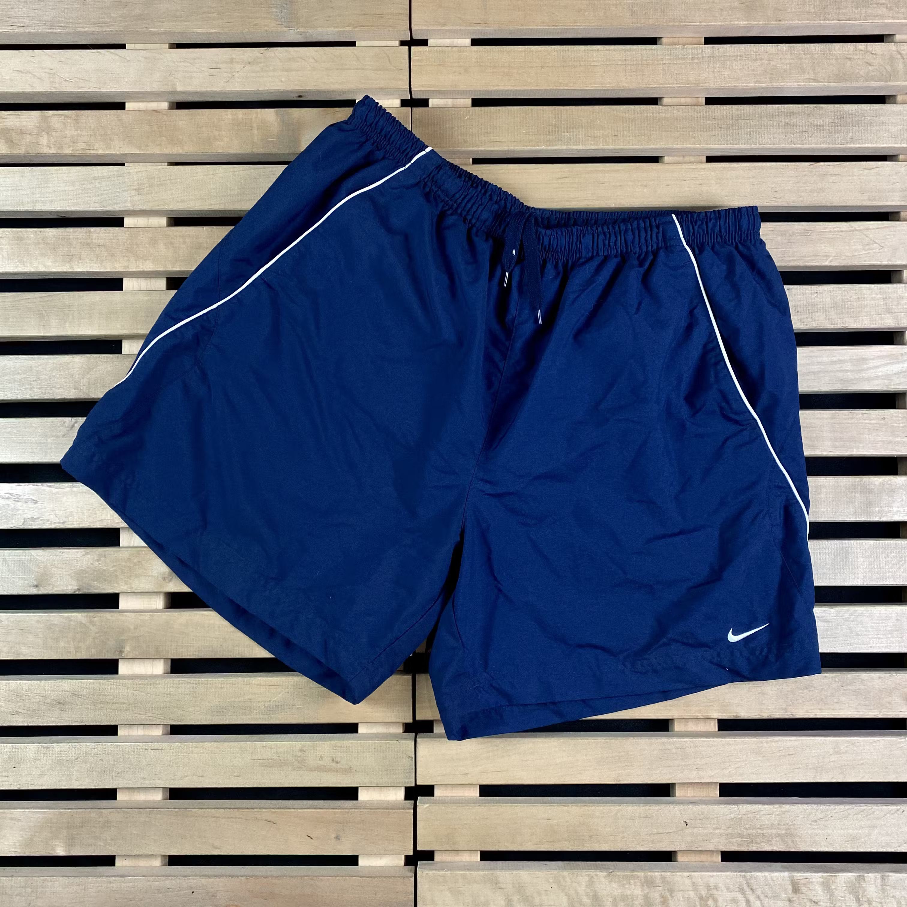 Nike × Vintage Men’s Shorts Nike Vintage Size XL Size US 34 / EU 50 - 1 Thumbnail