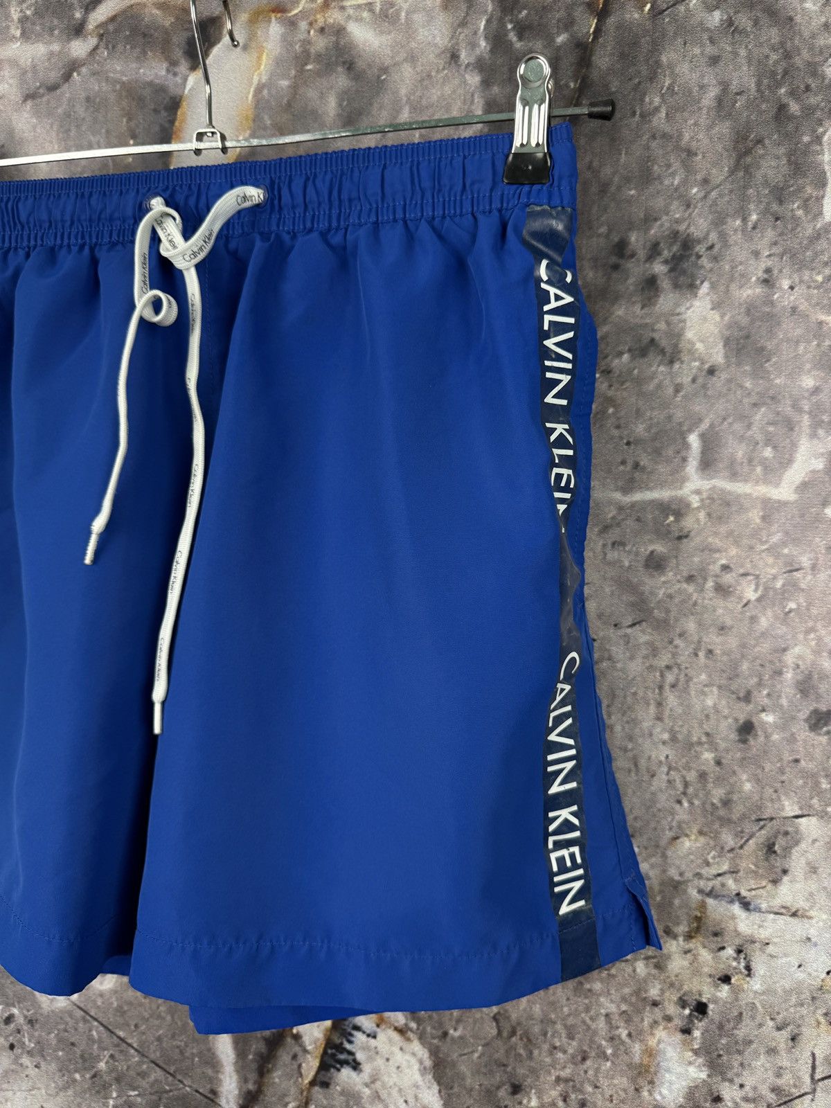 Tommy Hilfiger Men’s Calvin Klein Swimwear Shorts Size Small Size US 30 / EU 46 - 3 Thumbnail