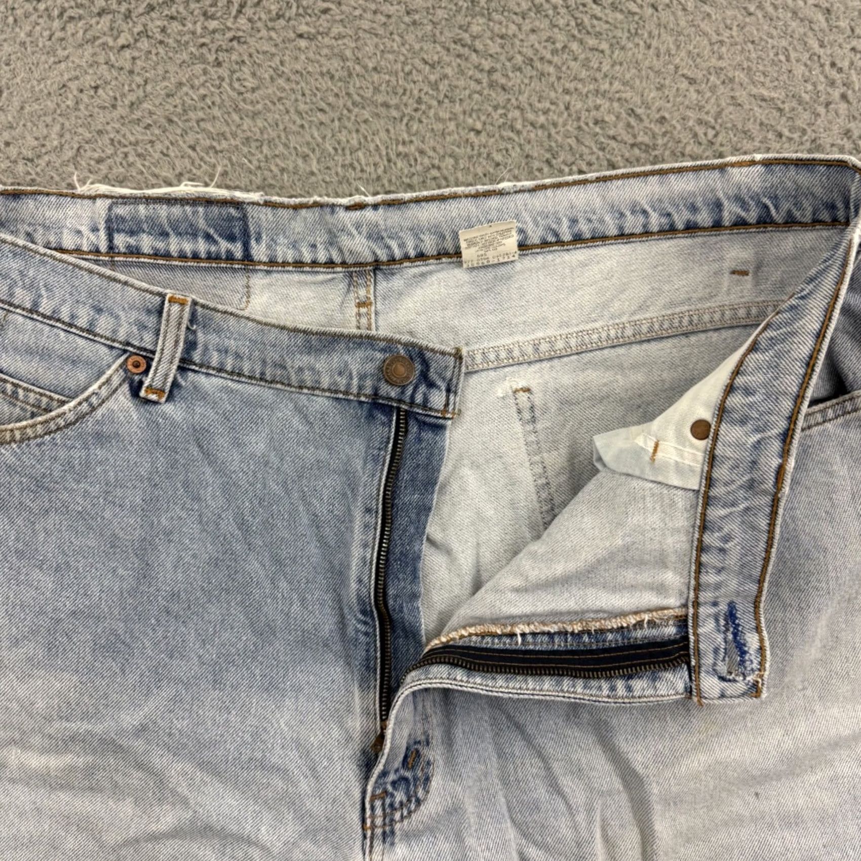Levi's VINTAGE Levi's Shorts Mens 40 Blue 560 Loose Fit Denim 90s Baggy Jorts Orange Tab Bermuda 5-Pocket Mens Jeans Blue Denim Casual Travel Size US 40 / EU 56 - 5 Thumbnail