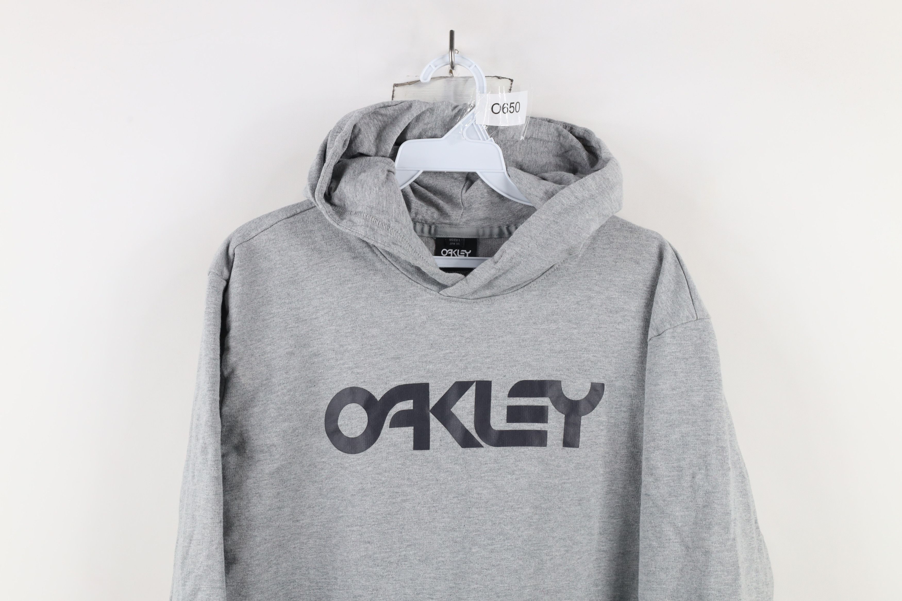 Oakley × Vintage Vintage Oakley Fit Spell Out Hoodie Sweatshirt Heather Gray Size US L / EU 52-54 / 3 - 2 Thumbnail