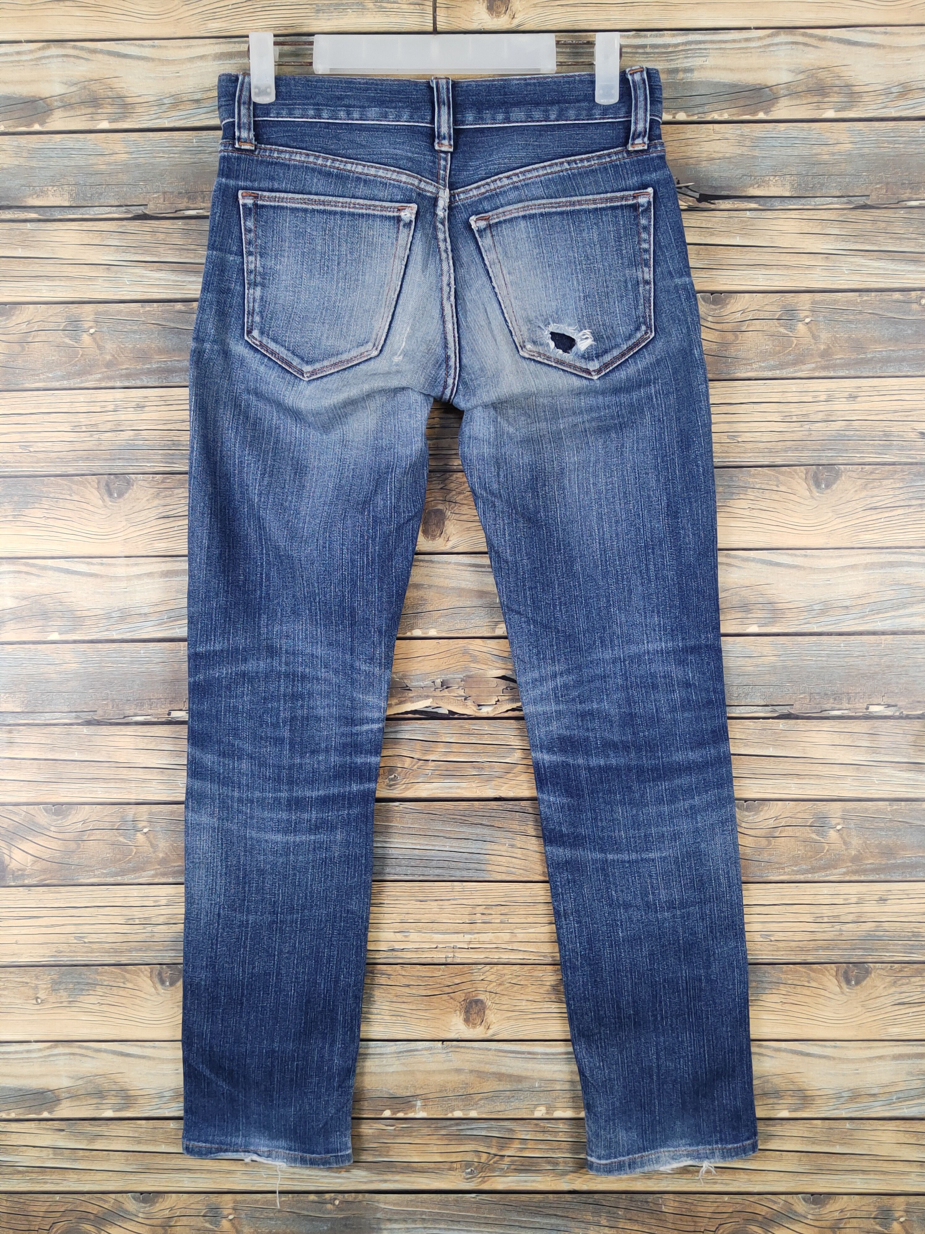 Japanese Brand Uniqlo Dark Blue Distressed Ripped denim Jeans #W1492 Size US 29 - 7 Thumbnail